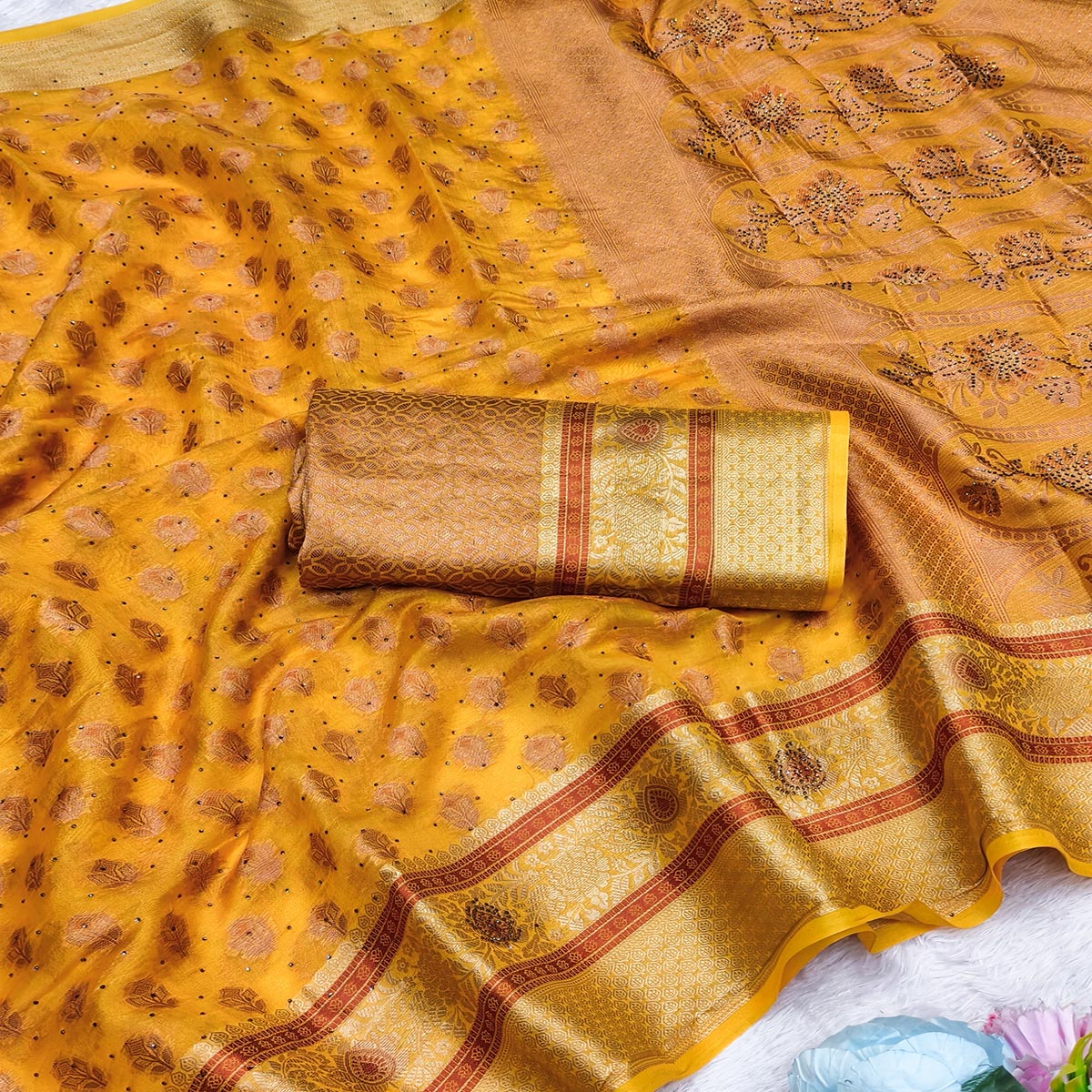 Stunning Yellow Floral Weaving Banarasi Crushy Silk Saree With Stone Work & Tassel Pallu - Image 2