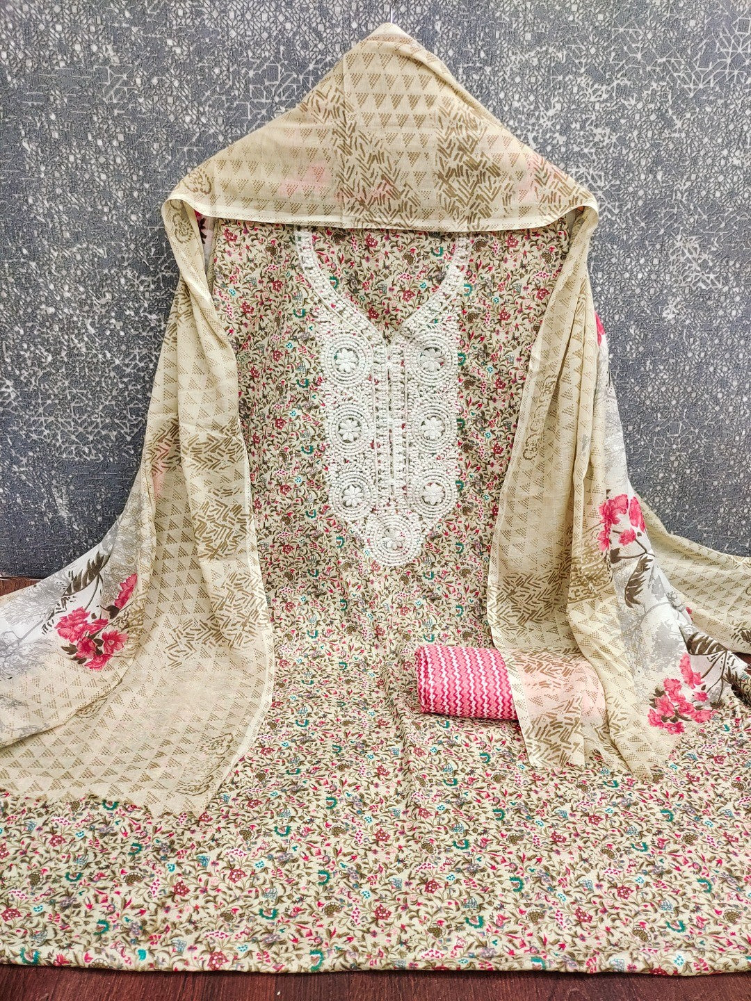 Stylish Cream & Gajari Pink Floral Printed Cotton Blend Dress Material With Embroidery Neck Work - Image 2