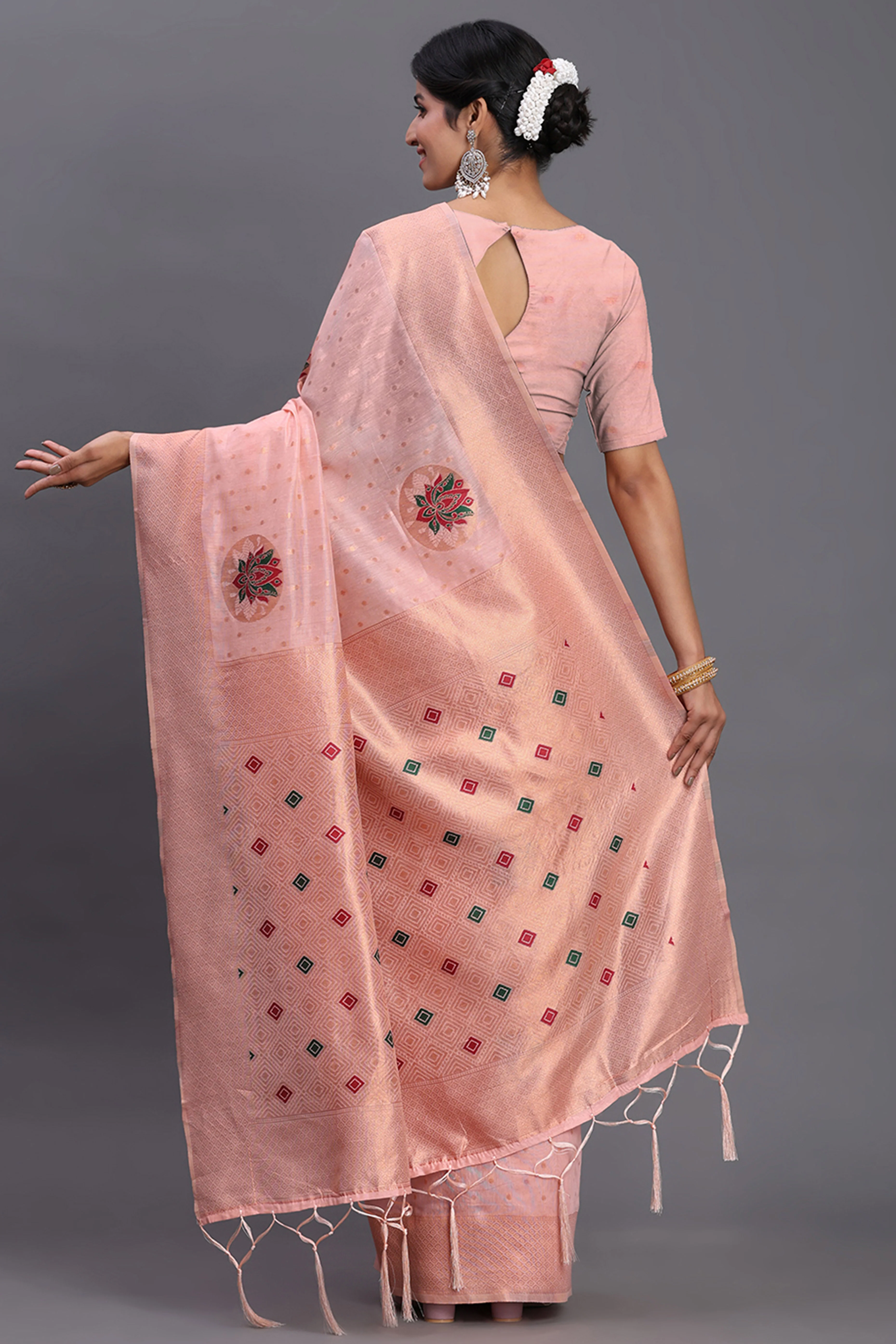 Stylish Light Pink Floral Zari Weaving Linen Cotton Saree With Graceful Tassel Pallu - Image 5