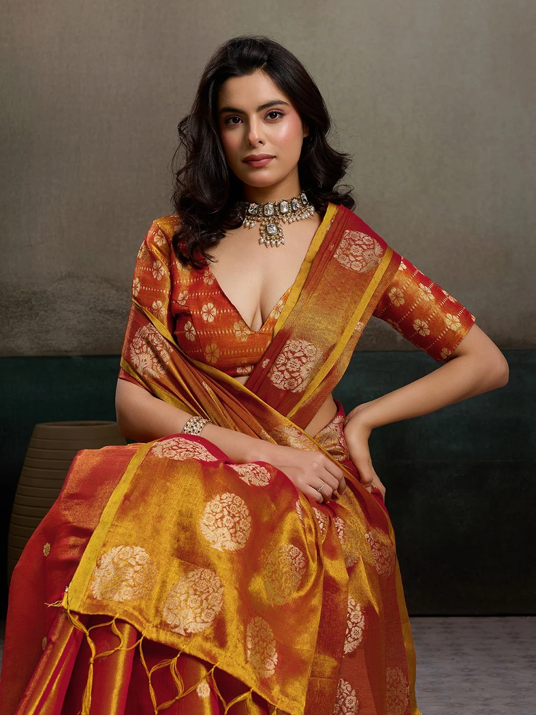 Stylish Orange Tissue Saree with Fine Woven Floral Patterns and Glossy Finish - Image 5