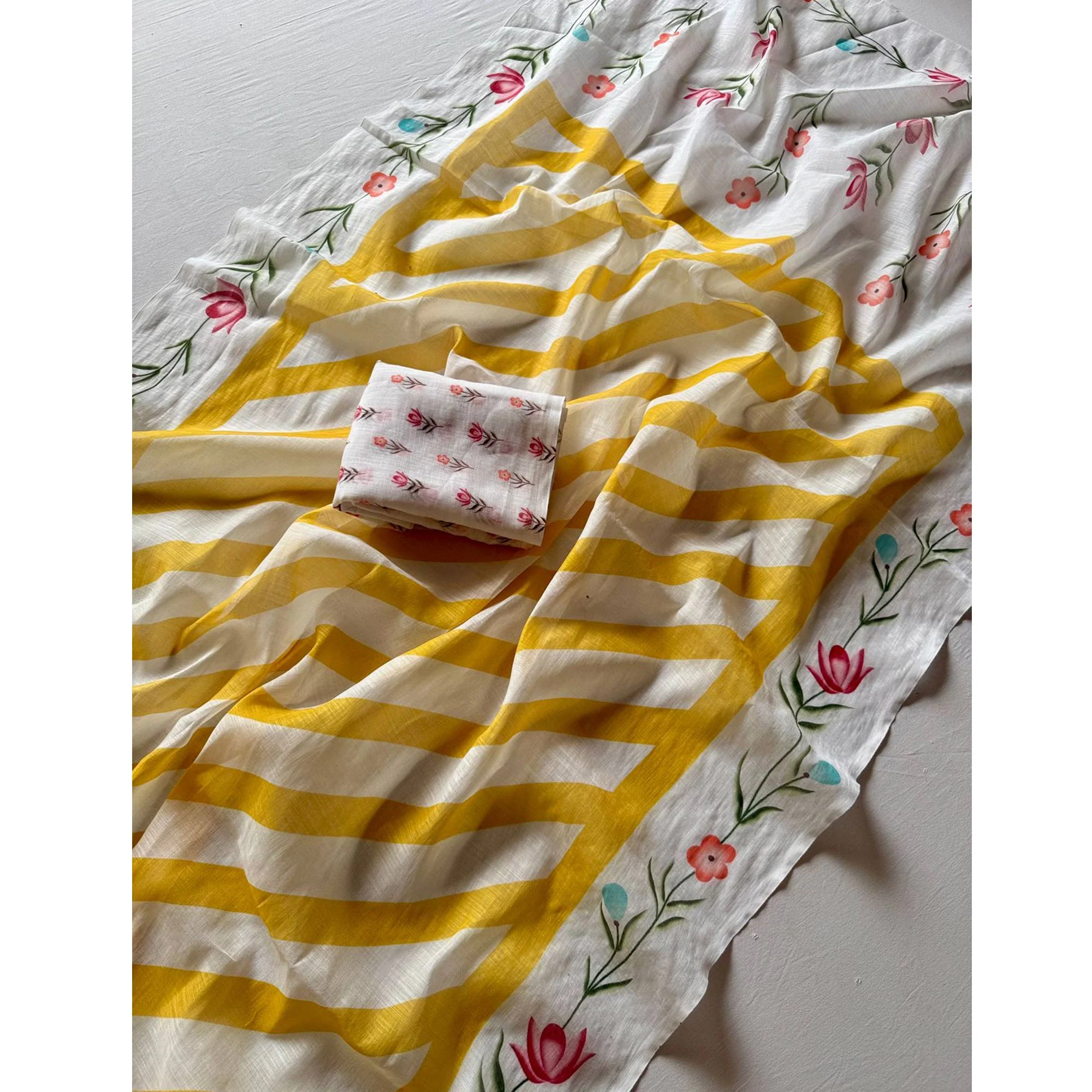 Stylish Yellow Digital Striped Printed Linen Saree With Delicate Floral Designs - Image 3