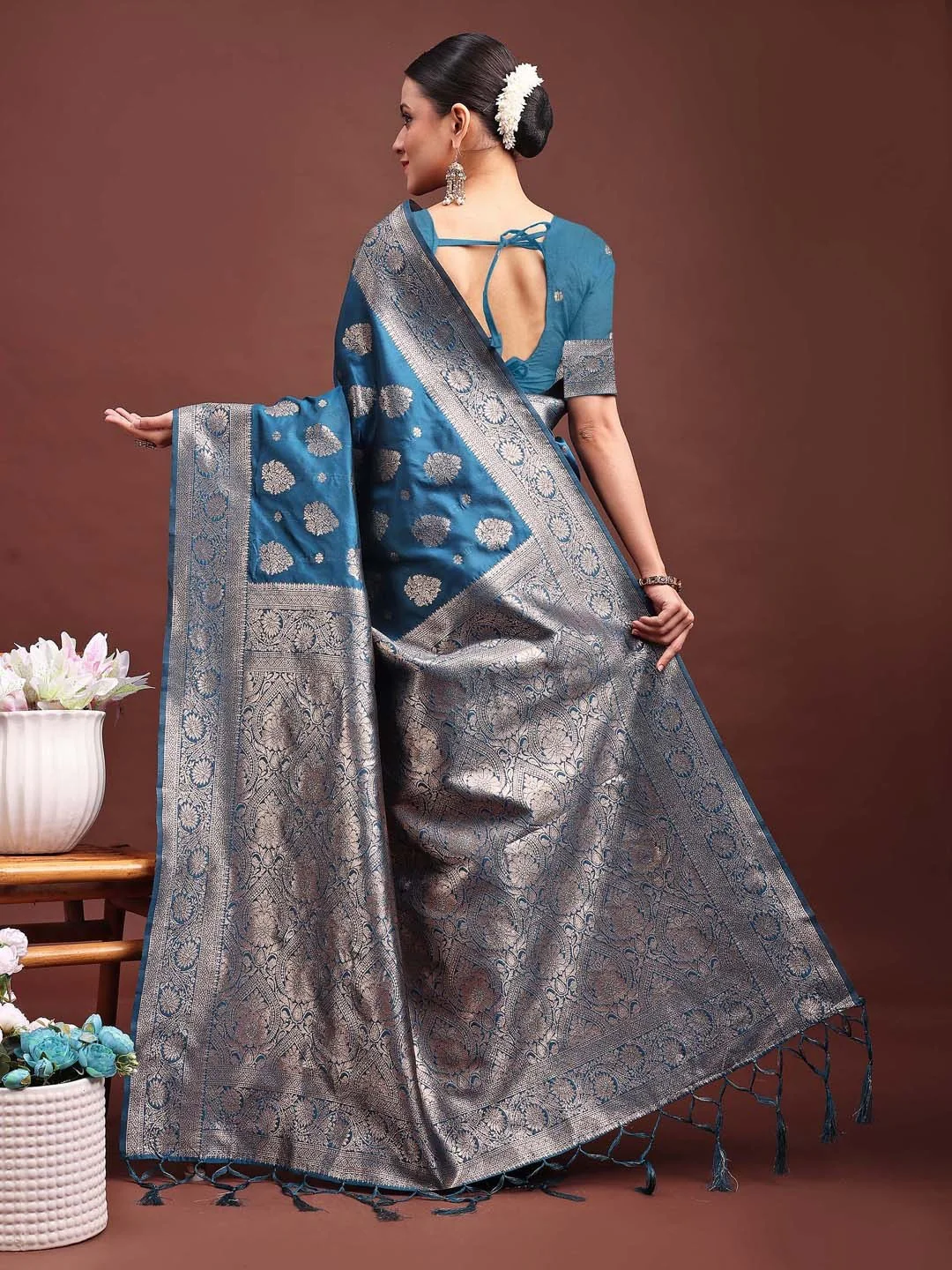 Teal Banarasi Silk Saree with Intricate Silver Zari Weaving for Festive Elegance - Image 3