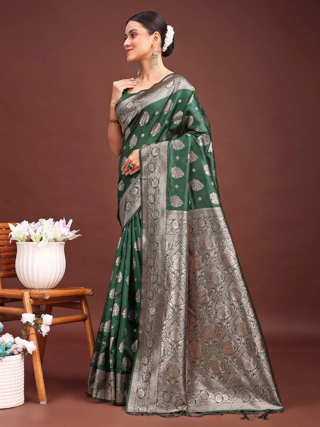Teal Banarasi Silk Saree with Intricate Silver Zari Weaving for Festive Elegance - Image 2