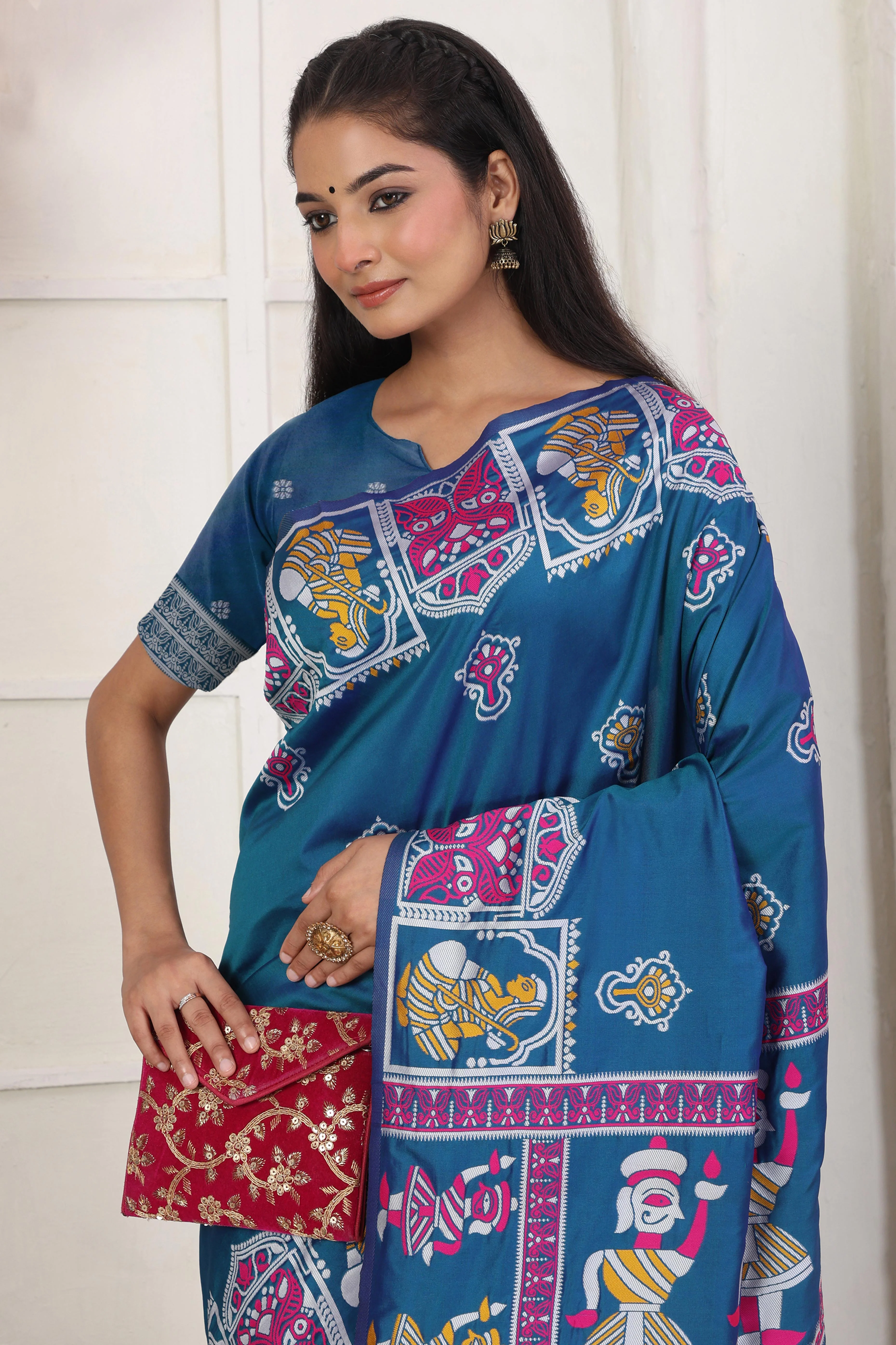 Teal Blue Ethnic Madhubani Print Silk Blend Saree Enhanced With Tassel Pallu Accents - Image 6