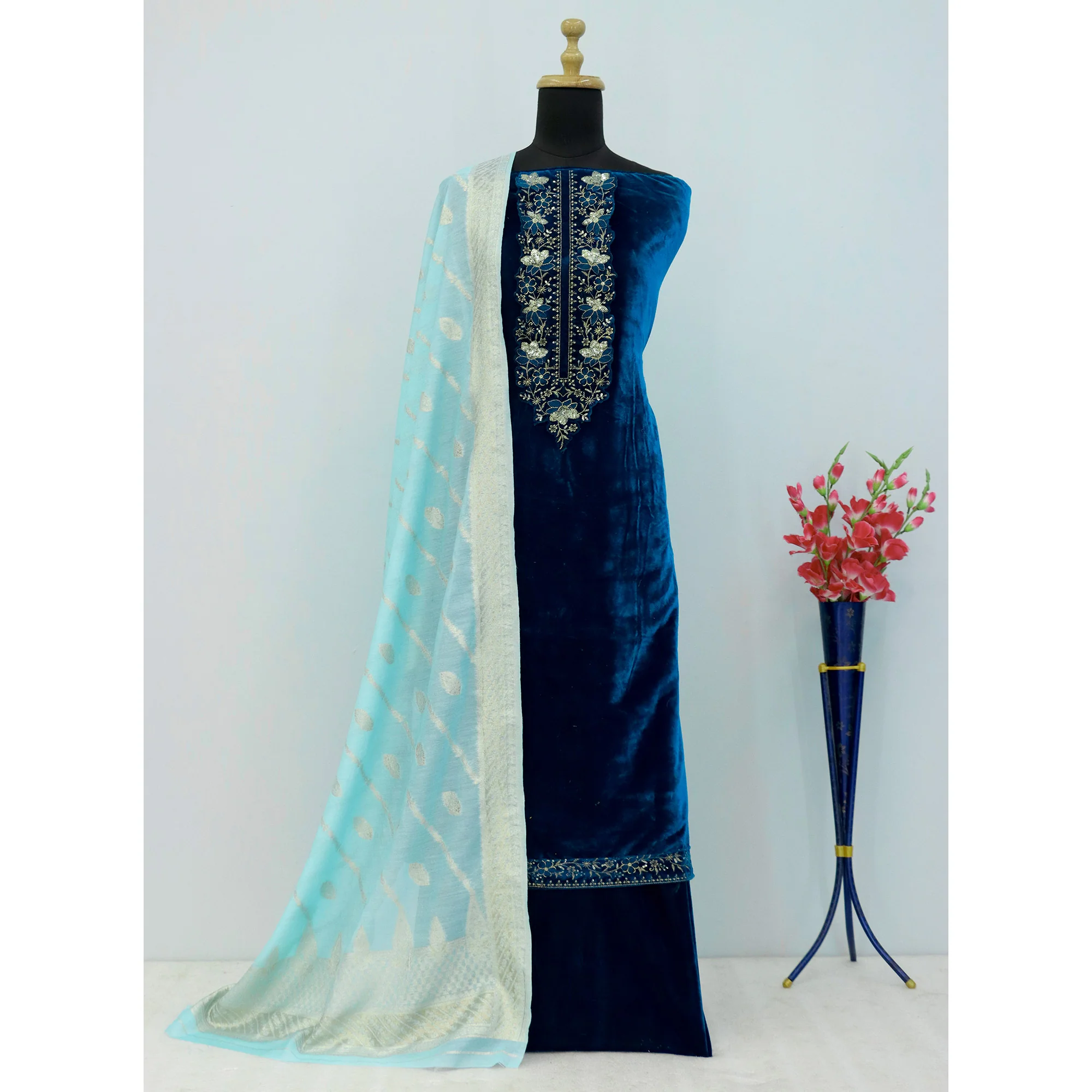 Teal Embroidered Velvet Semi-Stitched Salwar Suit - Image 4