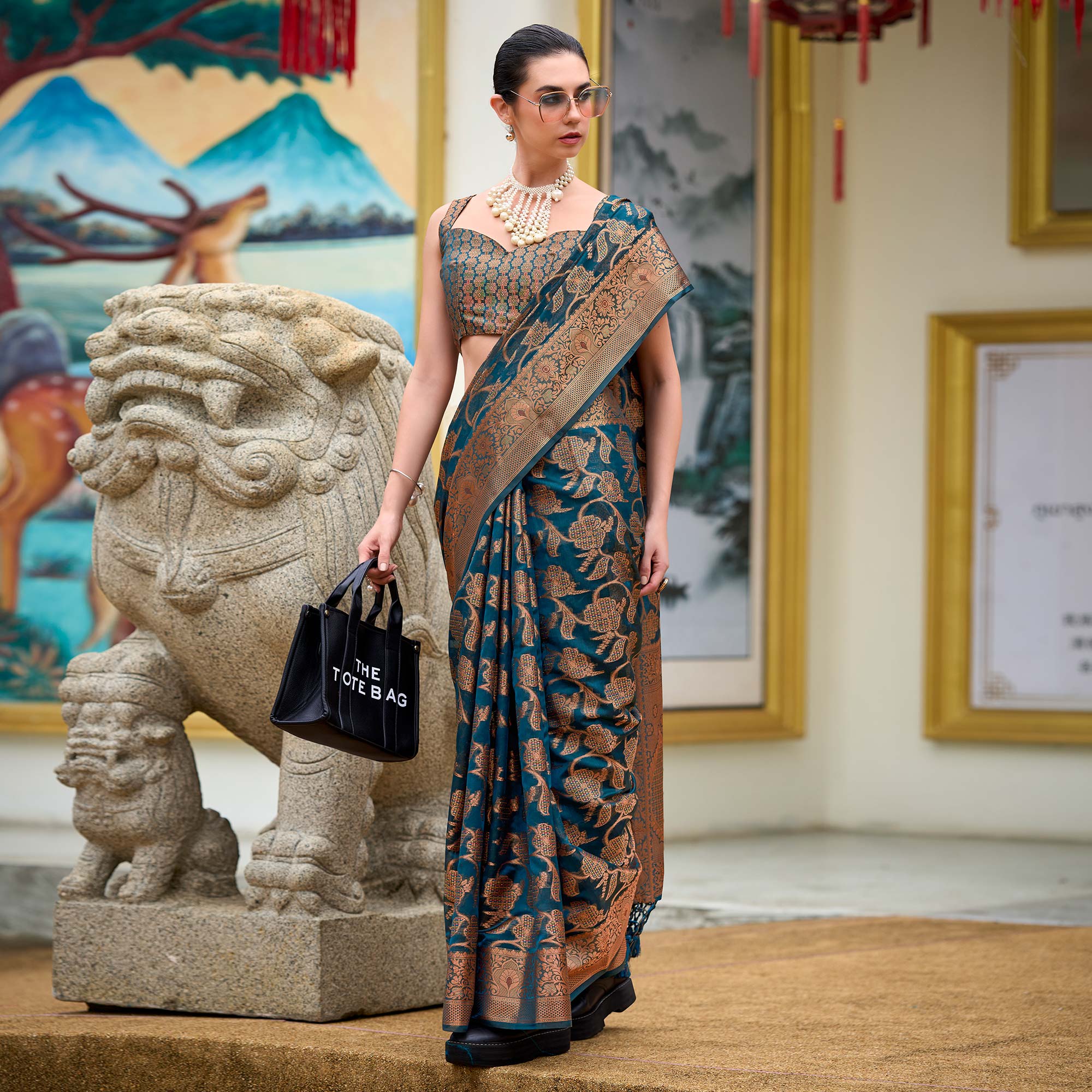 Teal Floral Motifs Woven Organza Saree - Image 4