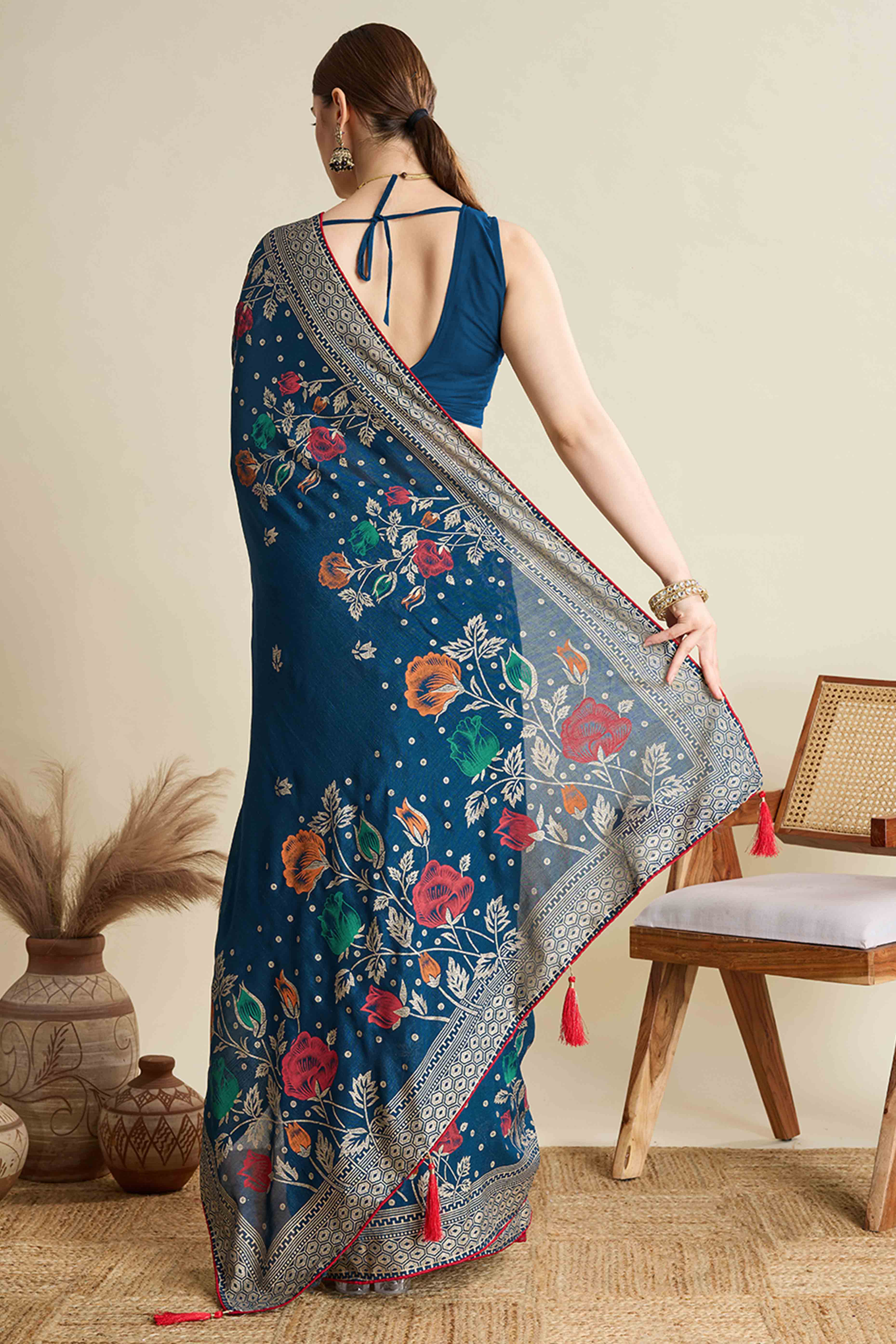 Teal Lightweight Cotton Silk Saree with Delicate Paisley Prints - Image 5