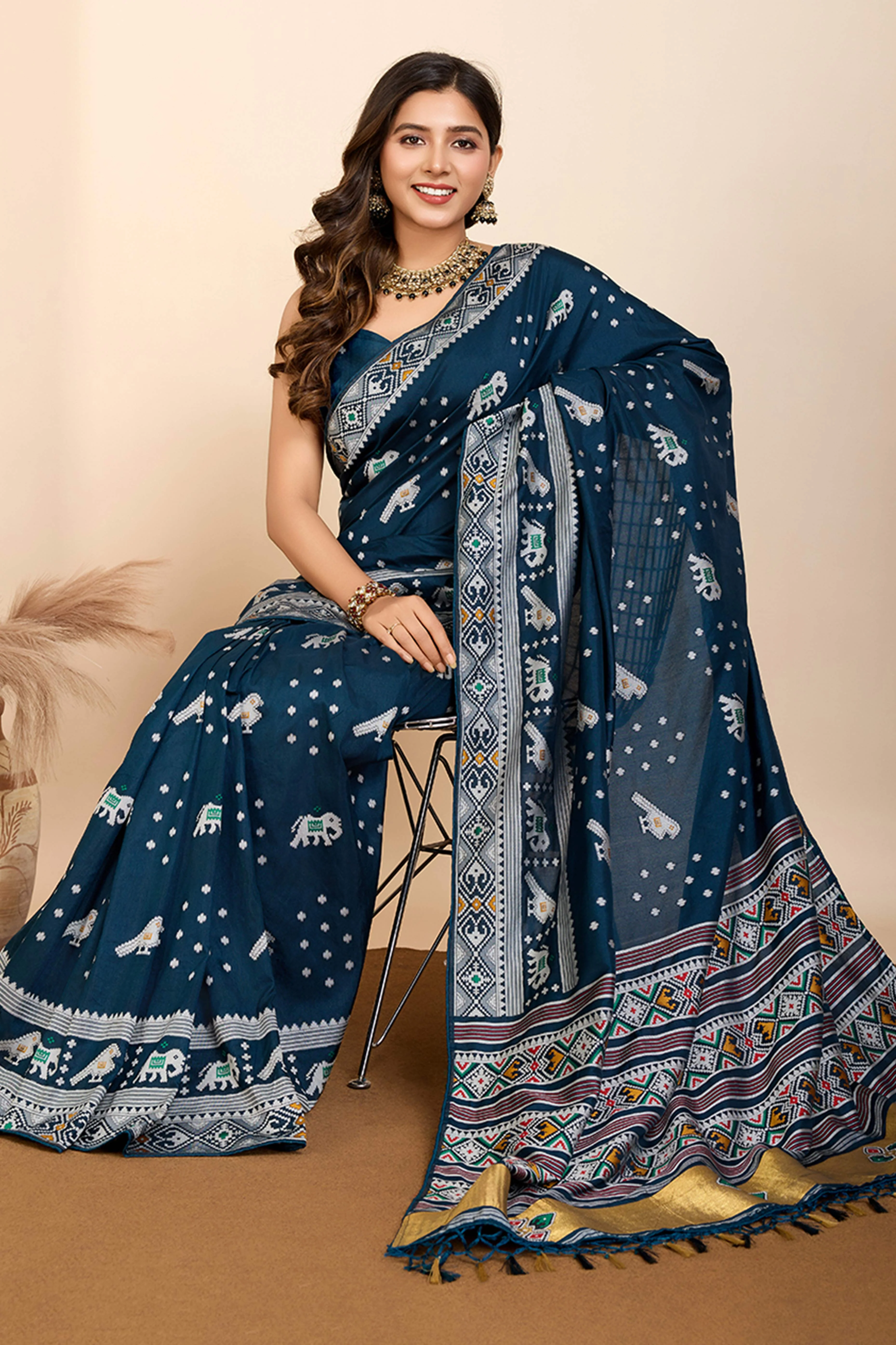 Teal Minakari Weaving Pure Silk Saree - Image 4