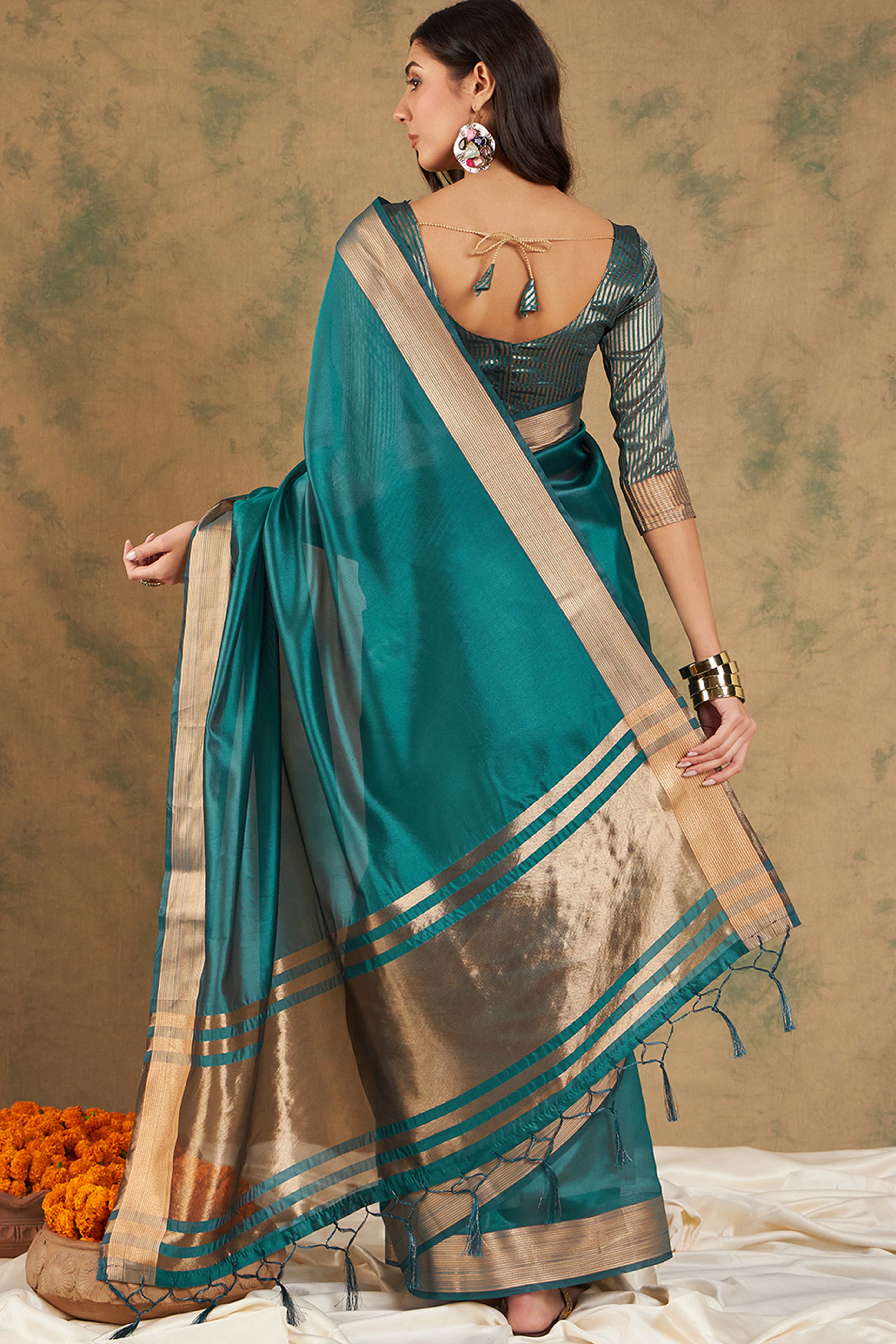 Teal Organza Saree In Organza With Delicate Weaving Border And Tassel Details - Image 3