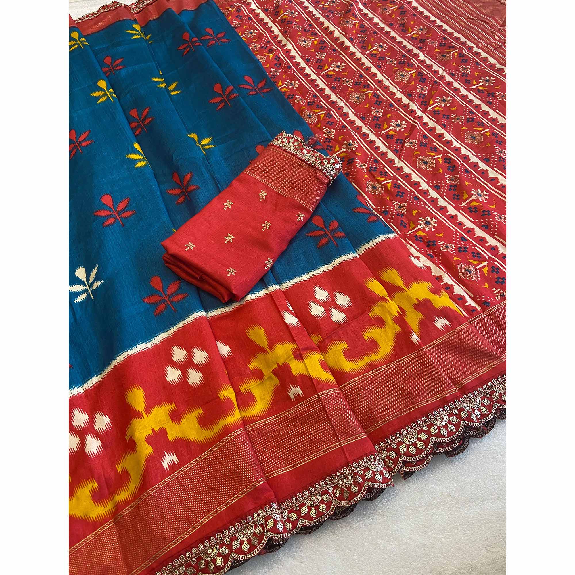 Teal Patola Printed Dola Silk Saree With Sequins Border - Image 3