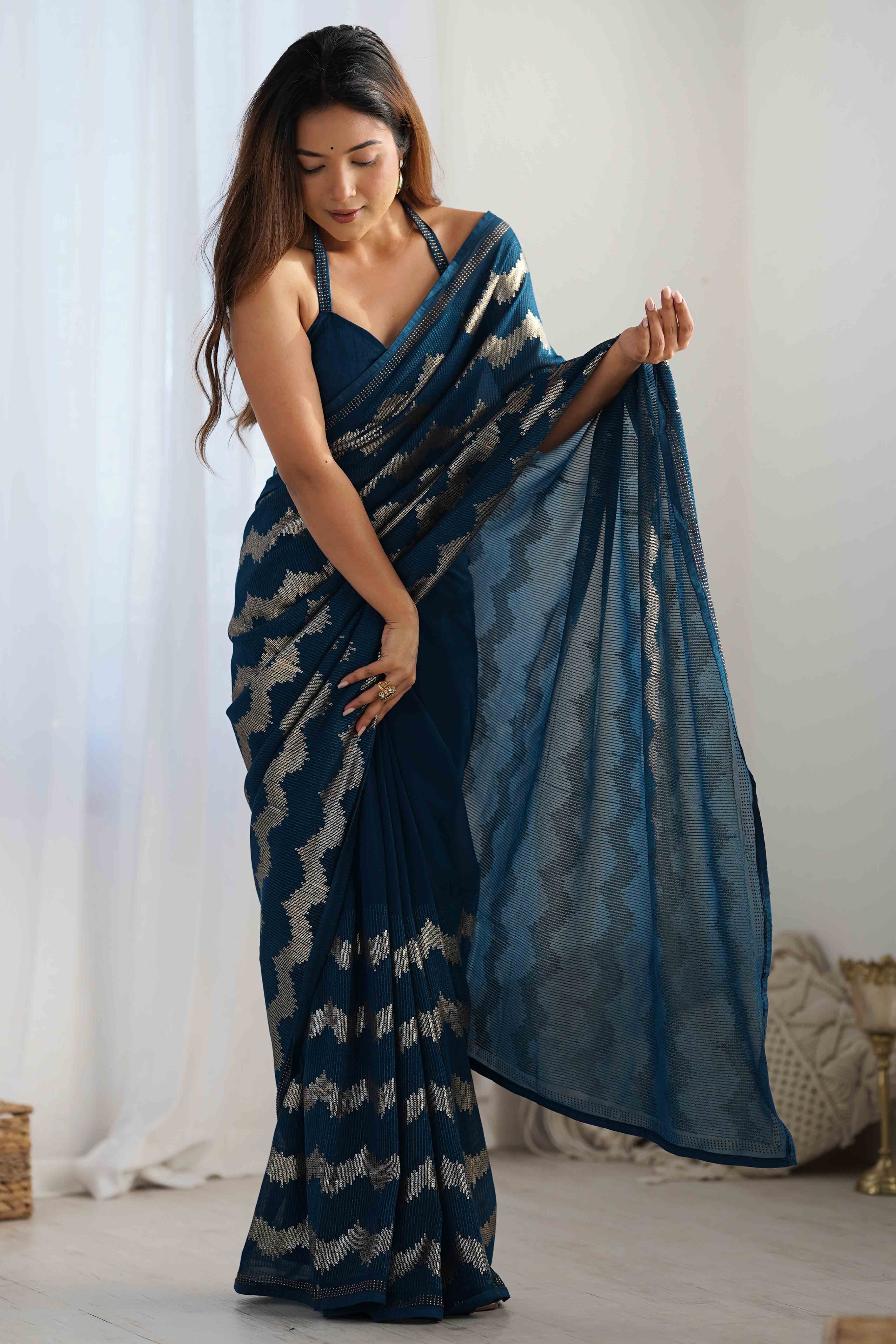 Teal Sequins Embroidered Georgette Saree - Image 5