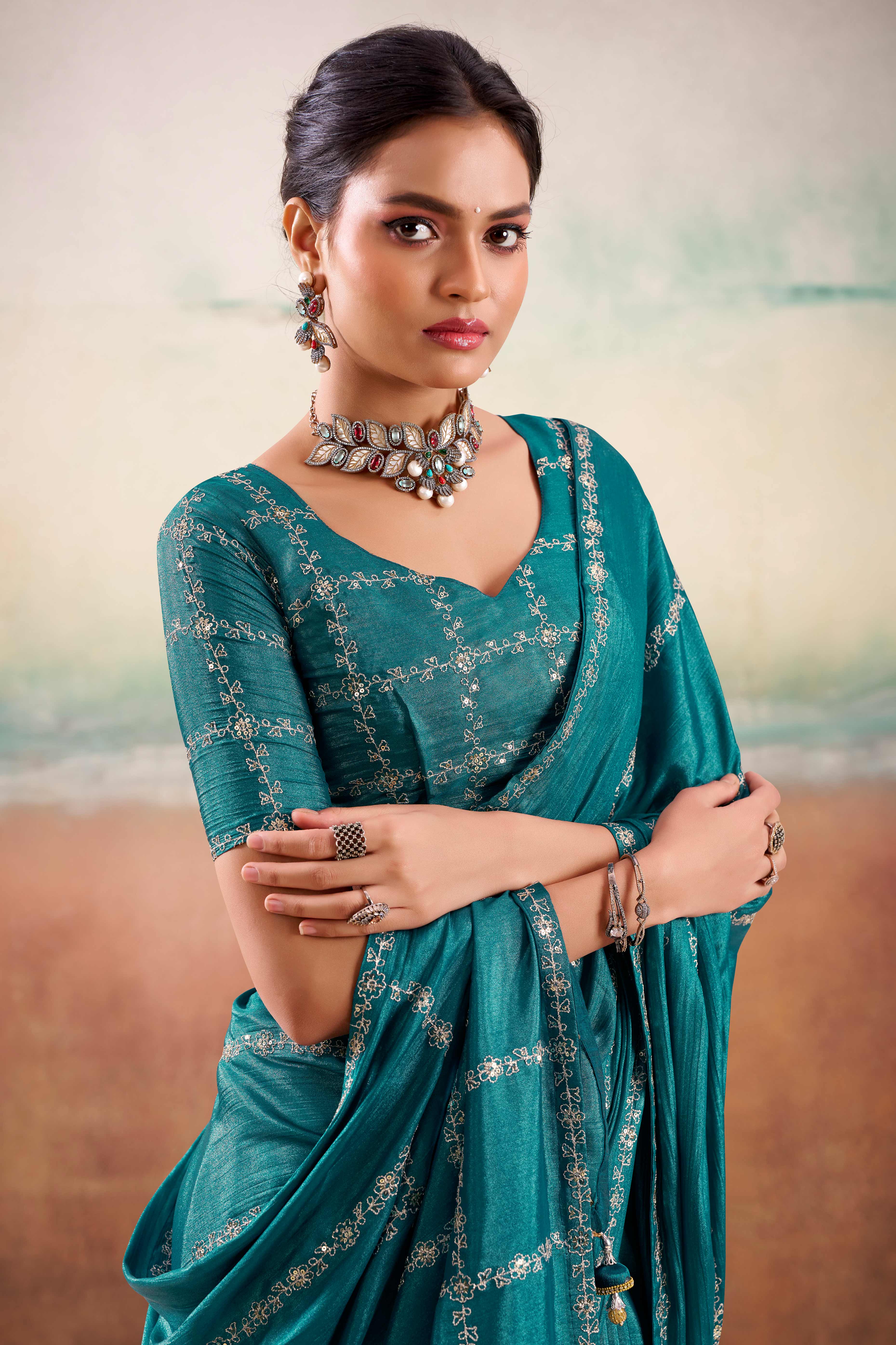 Teal Two Tone Chiffon Saree Adorned With Floral Cording Embroidery & Sequins Work - Image 5