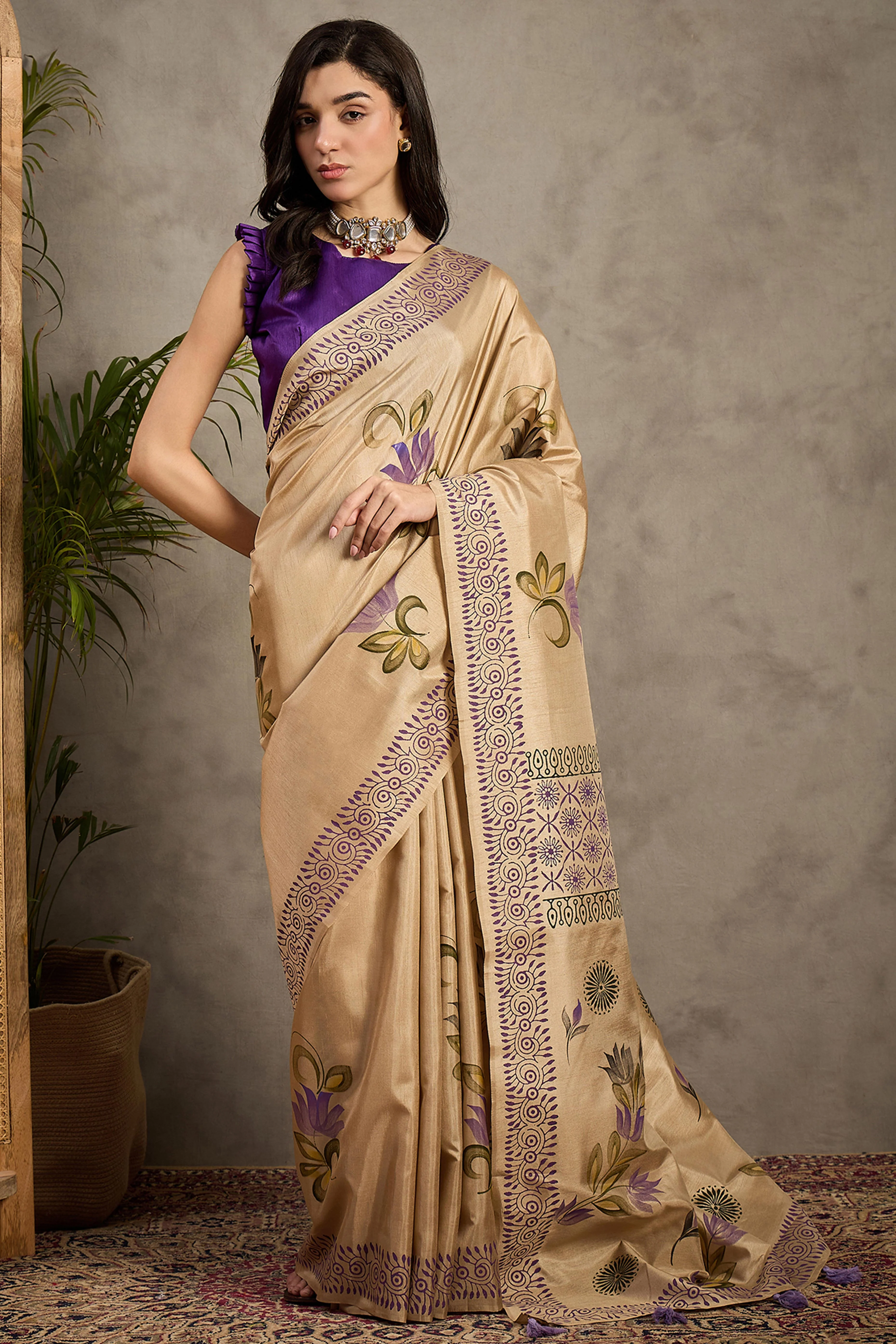 Timeless Beige Floral Printed Kozi Cotton Silk Saree Enhanced With Playful Tassel Pallu - Image 3