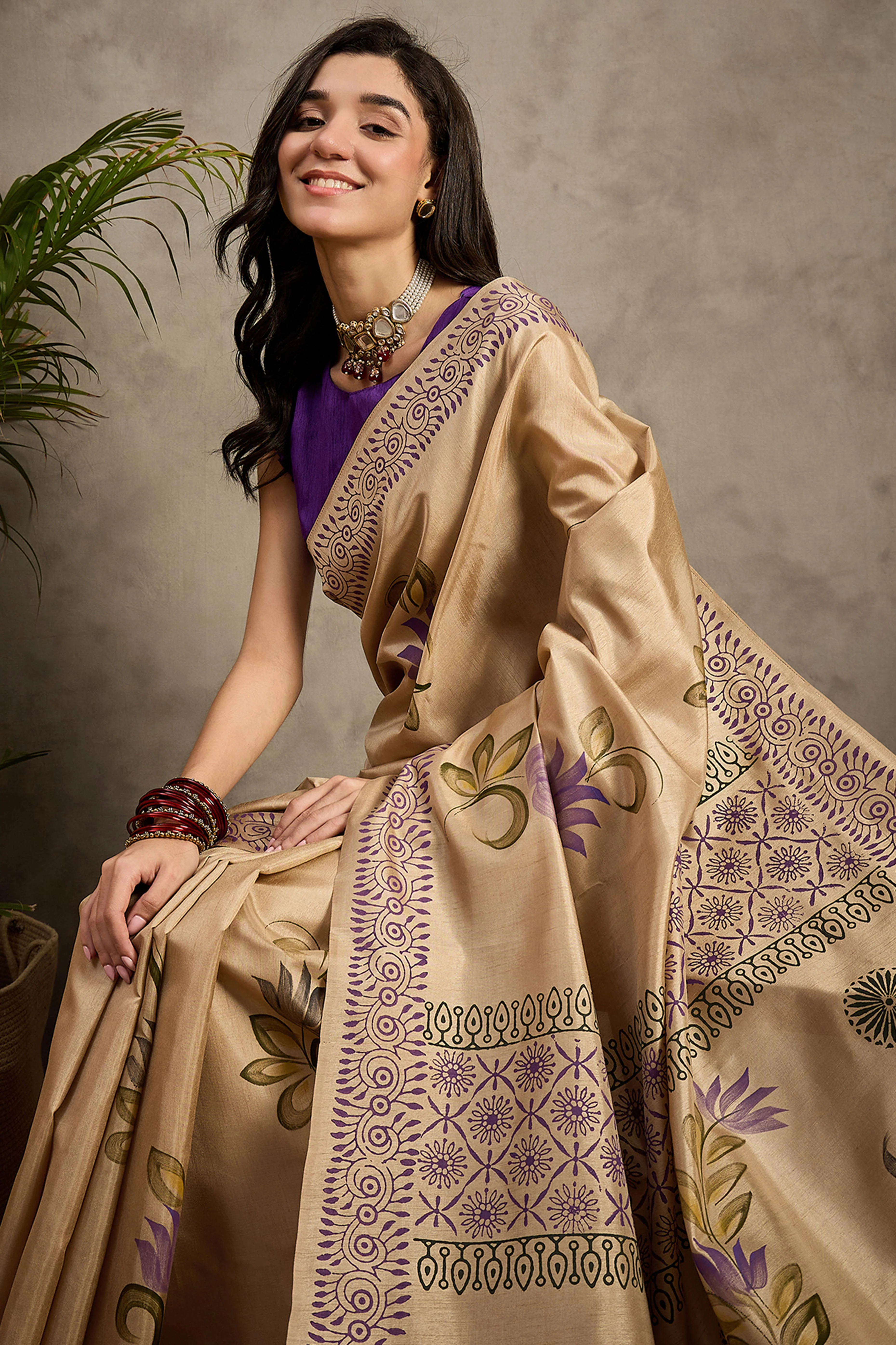 Timeless Beige Floral Printed Kozi Cotton Silk Saree Enhanced With Playful Tassel Pallu - Image 6