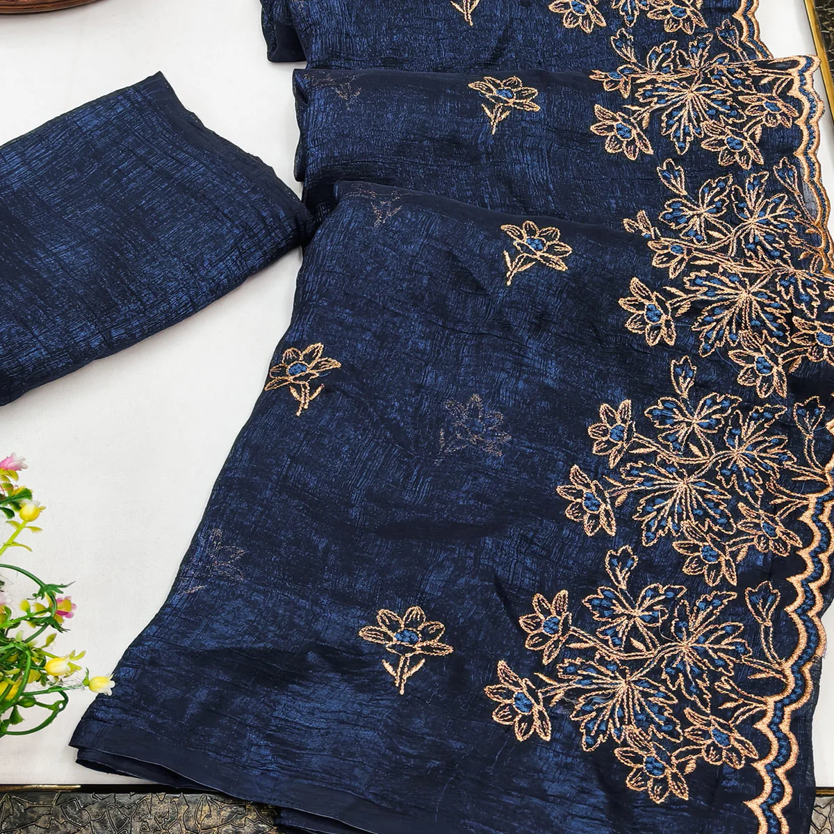 Timeless Navy Blue Floral Organza Saree with Embroidery for Parties - Image 2