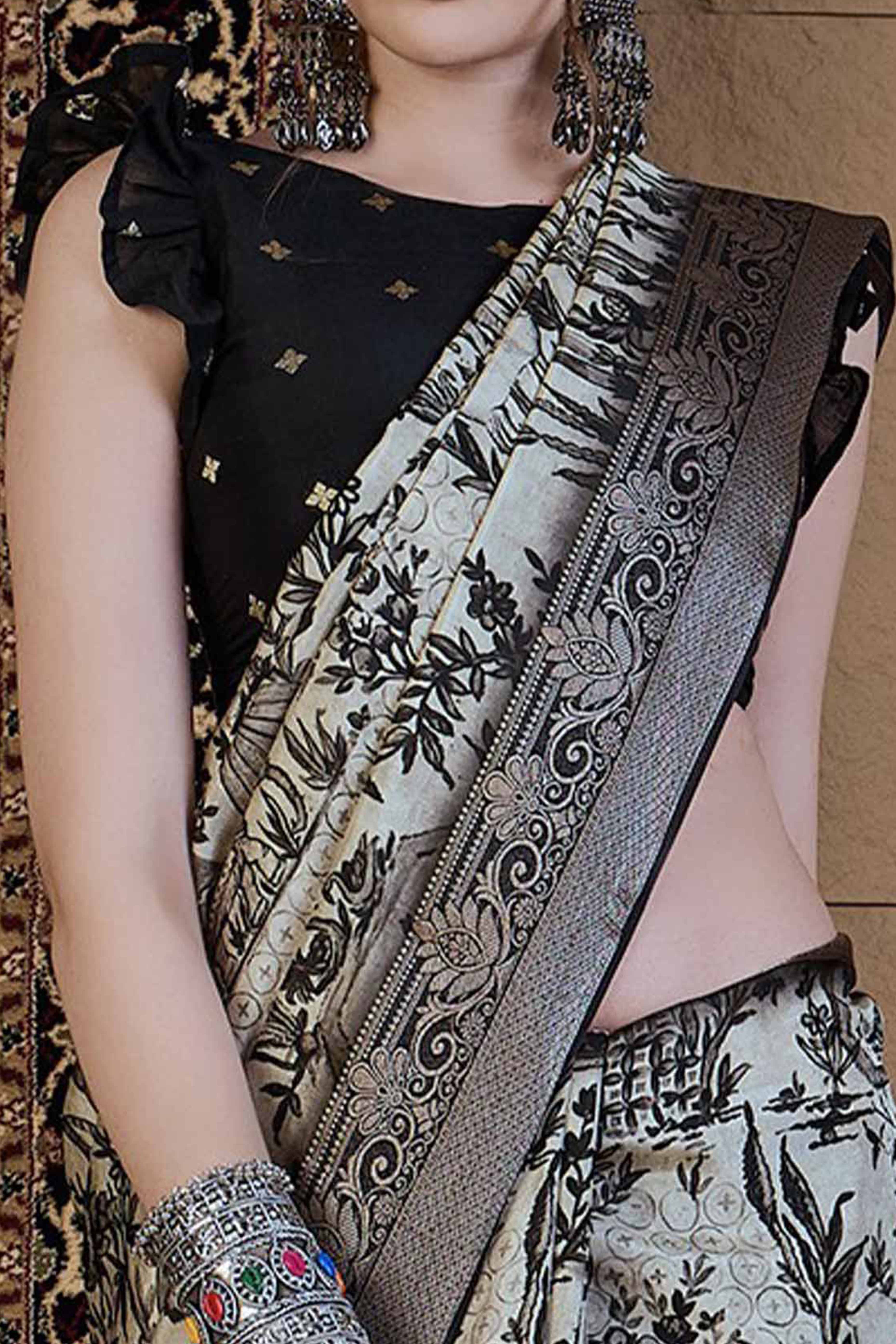 Timeless Off-White Floral Printed Viscose Saree with Traditional Zari Woven Edge - Image 2