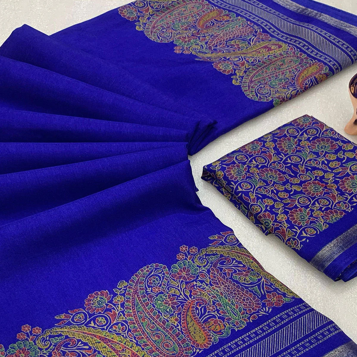 Traditional Blue Kashmiri Printed Silk Blend Saree - Image 2