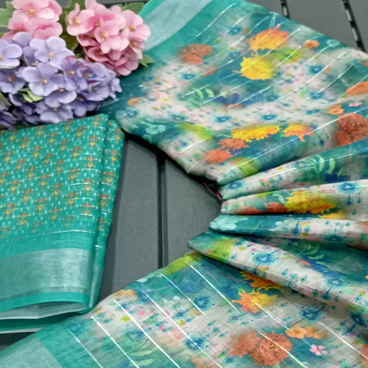 Turquoise Digital Printed With Zari Work Linen Cotton Saree - Image 2