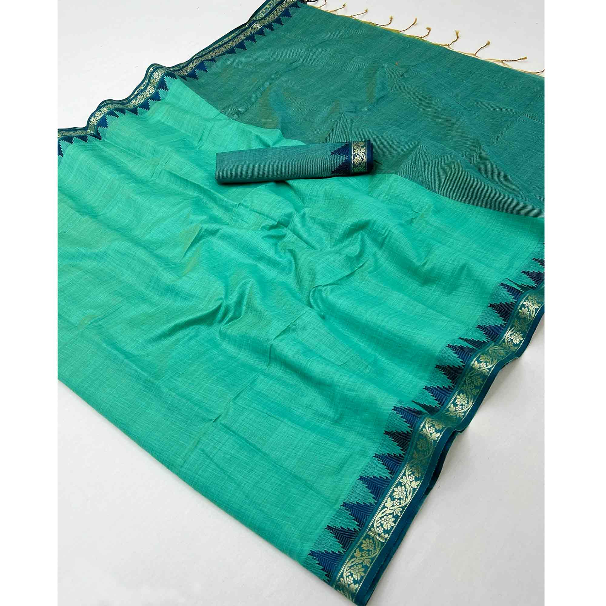 Turquoise Pure Silk Handloom Saree with Intricate Jacquard Weave - Image 3