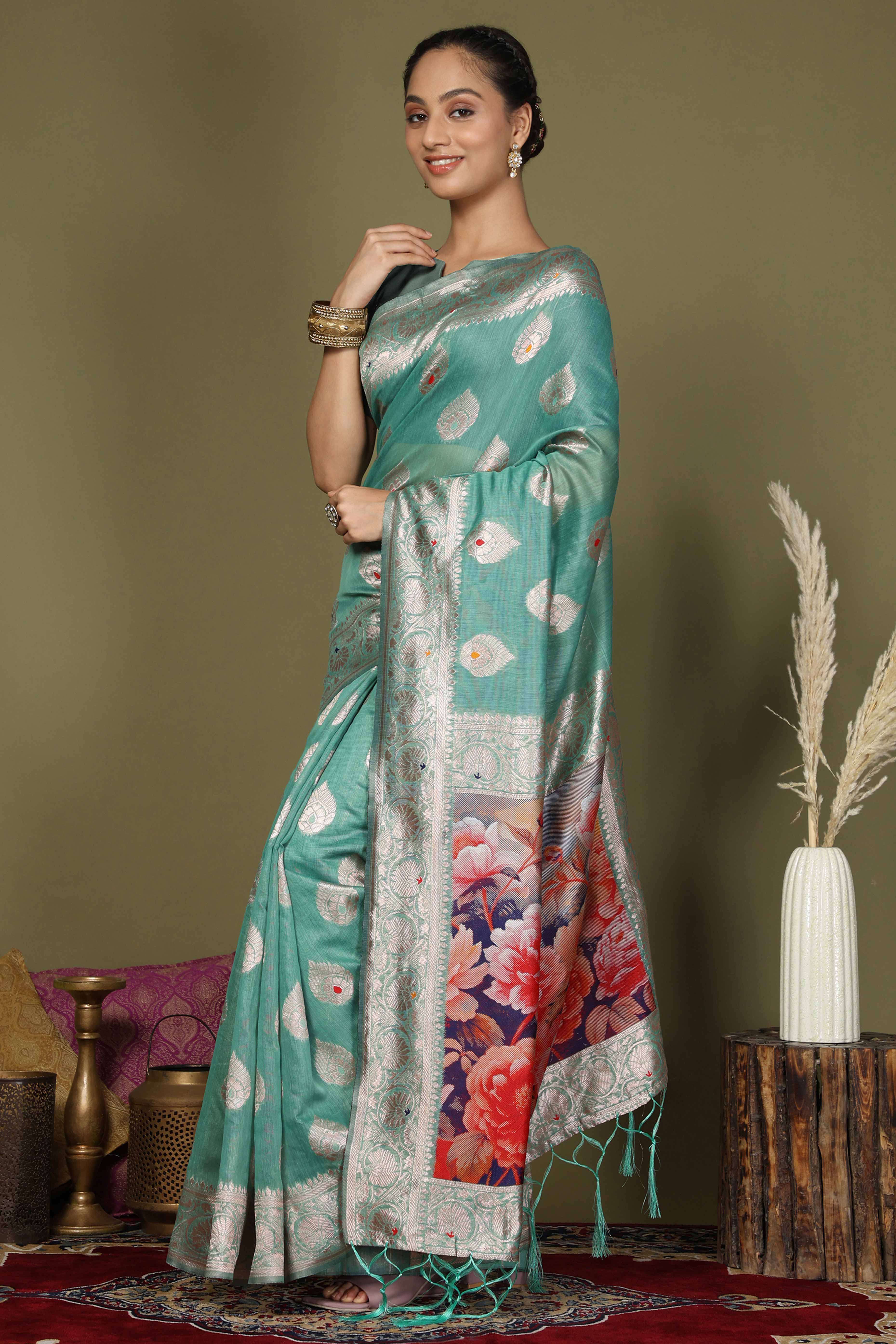 Turquoise Saree In Linen Cotton Featuring Floral Zari Weaving & Digital Printed Pallu - Image 3