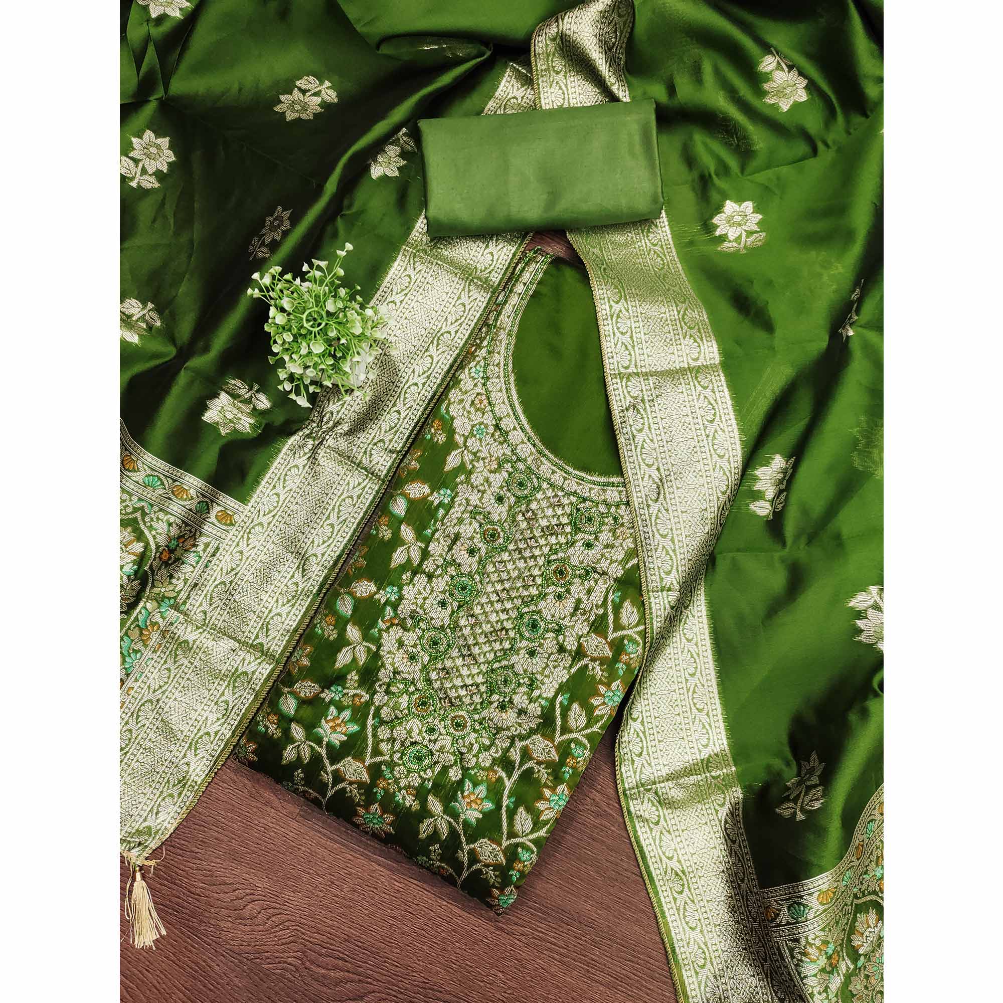 Unstitched Green Jacquard Dress Set with Traditional Zari Weaving - Image 3