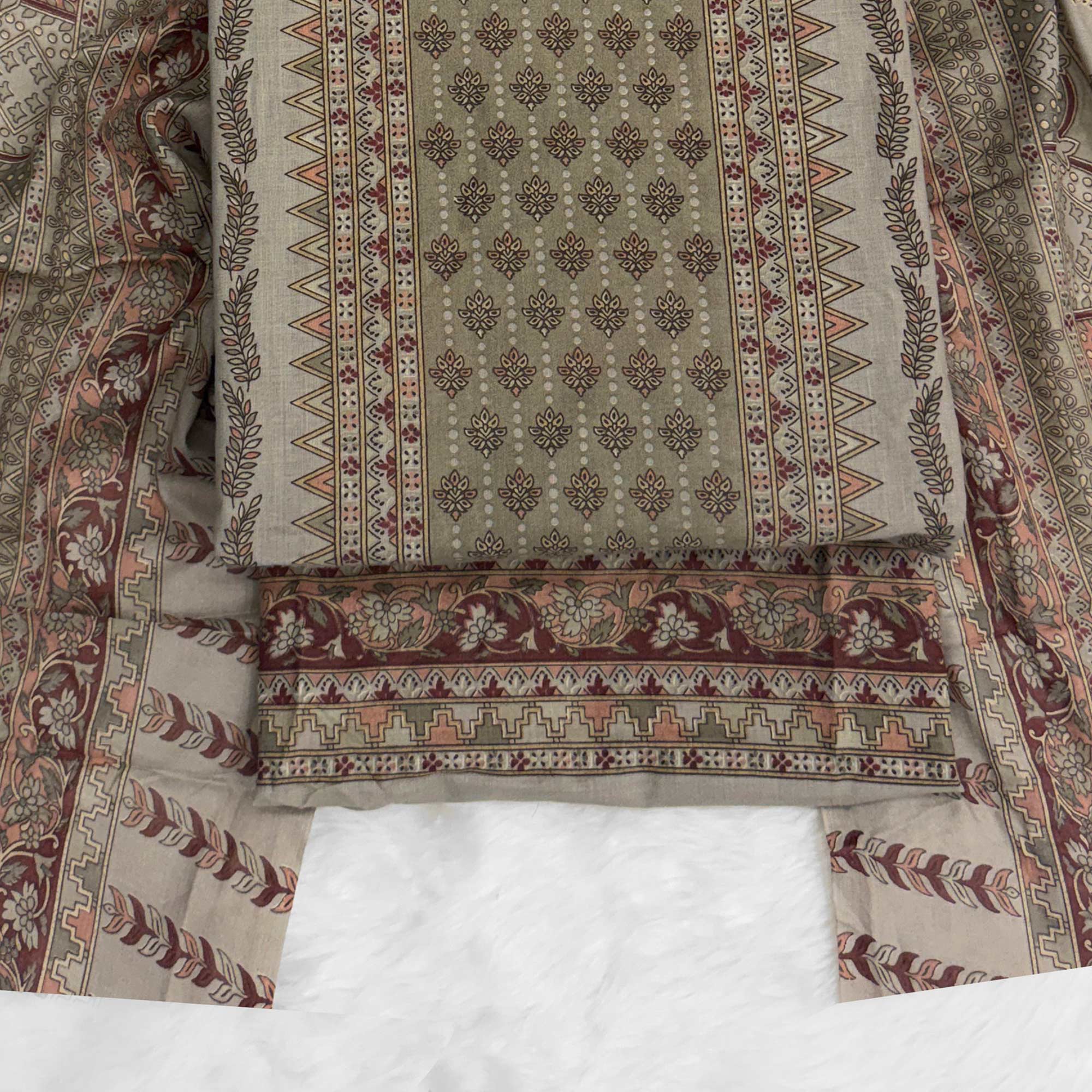 Vibrant Grey Pure Cotton Dress Material Featuring Artistic Floral Print - Image 4
