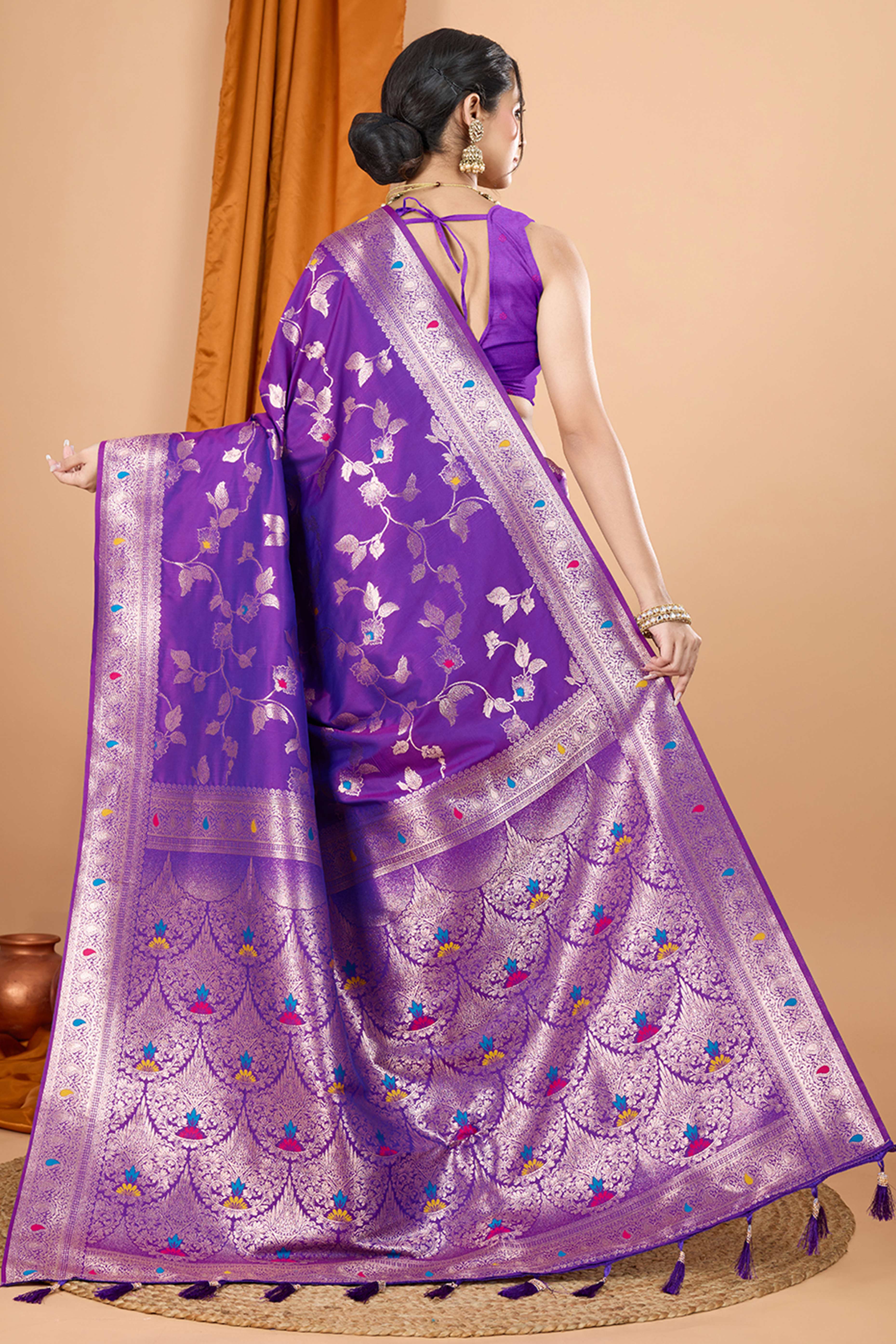 Violet Banarasi Silk Saree With Exquisite Floral Zari Weaving and Elegant Tassels - Image 5