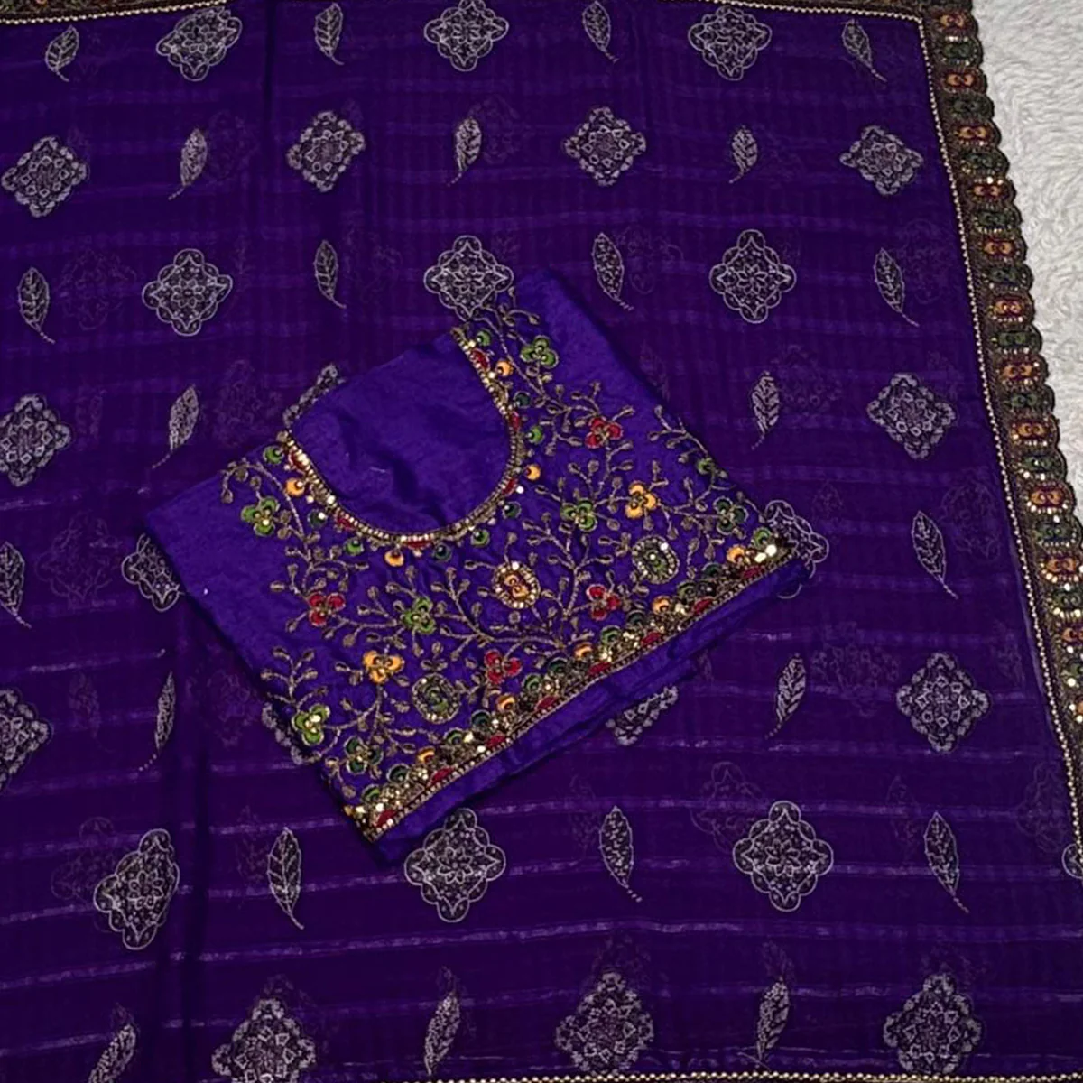 Violet Bandhani Printed Georgette Saree for Festive Wear with Lace Detailing - Image 2