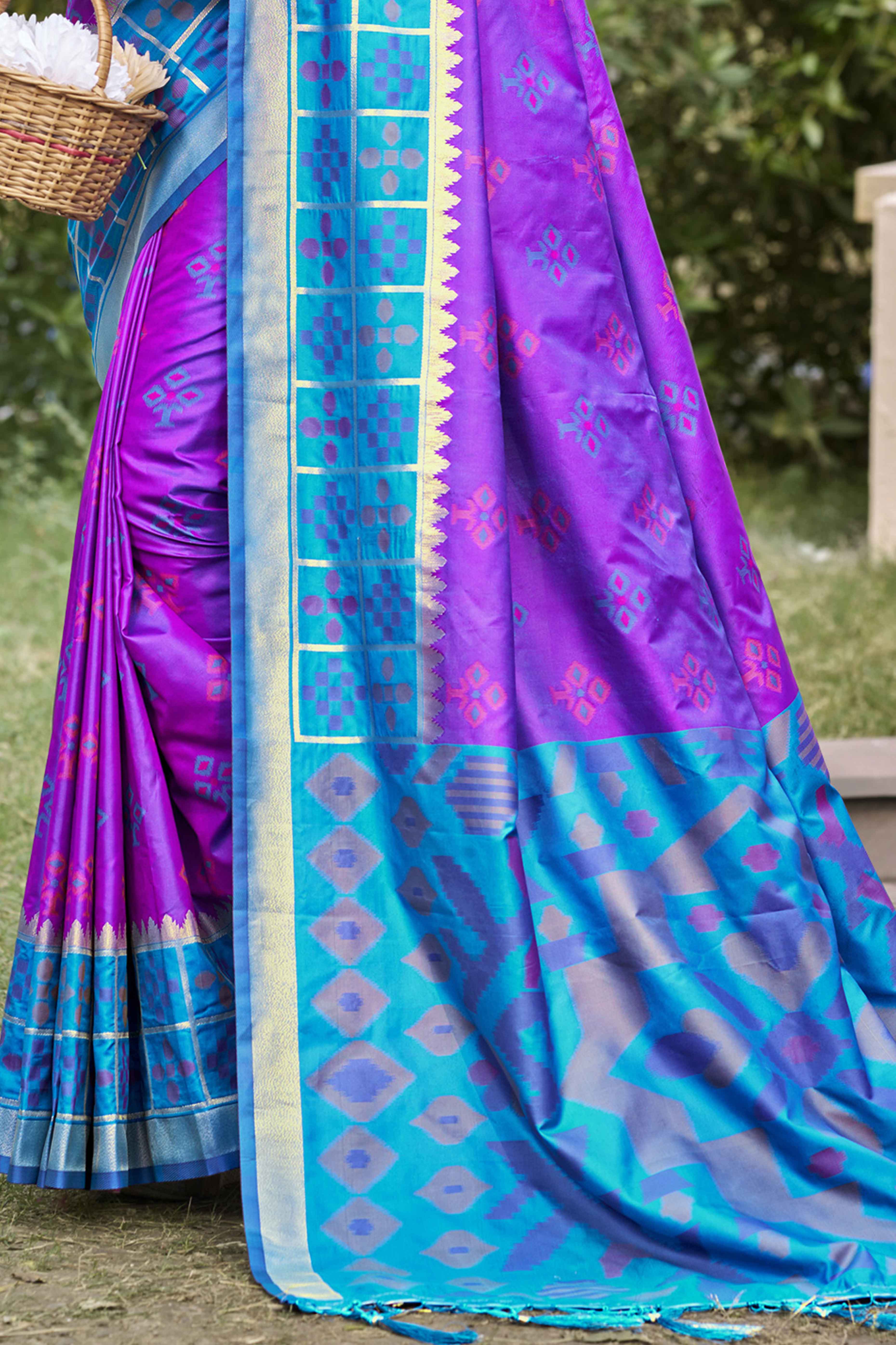 Violet Woven Cotton Silk Saree With Tassels - Image 4