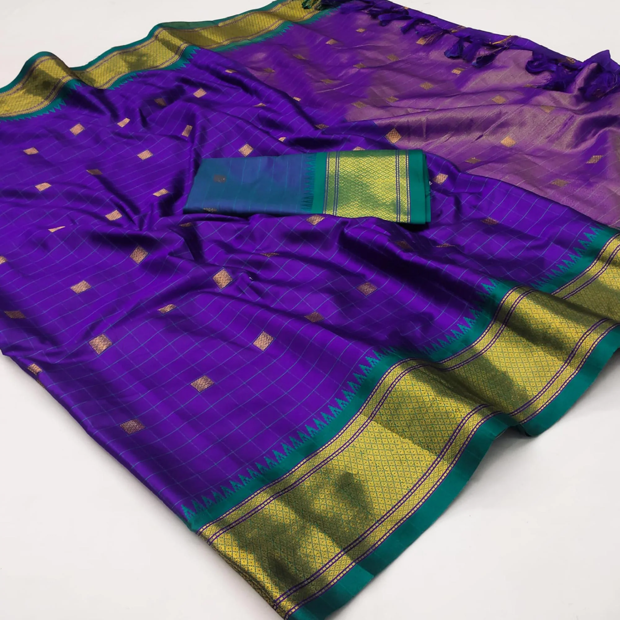 Violet Woven Cotton Silk Saree With Tassels - Image 3