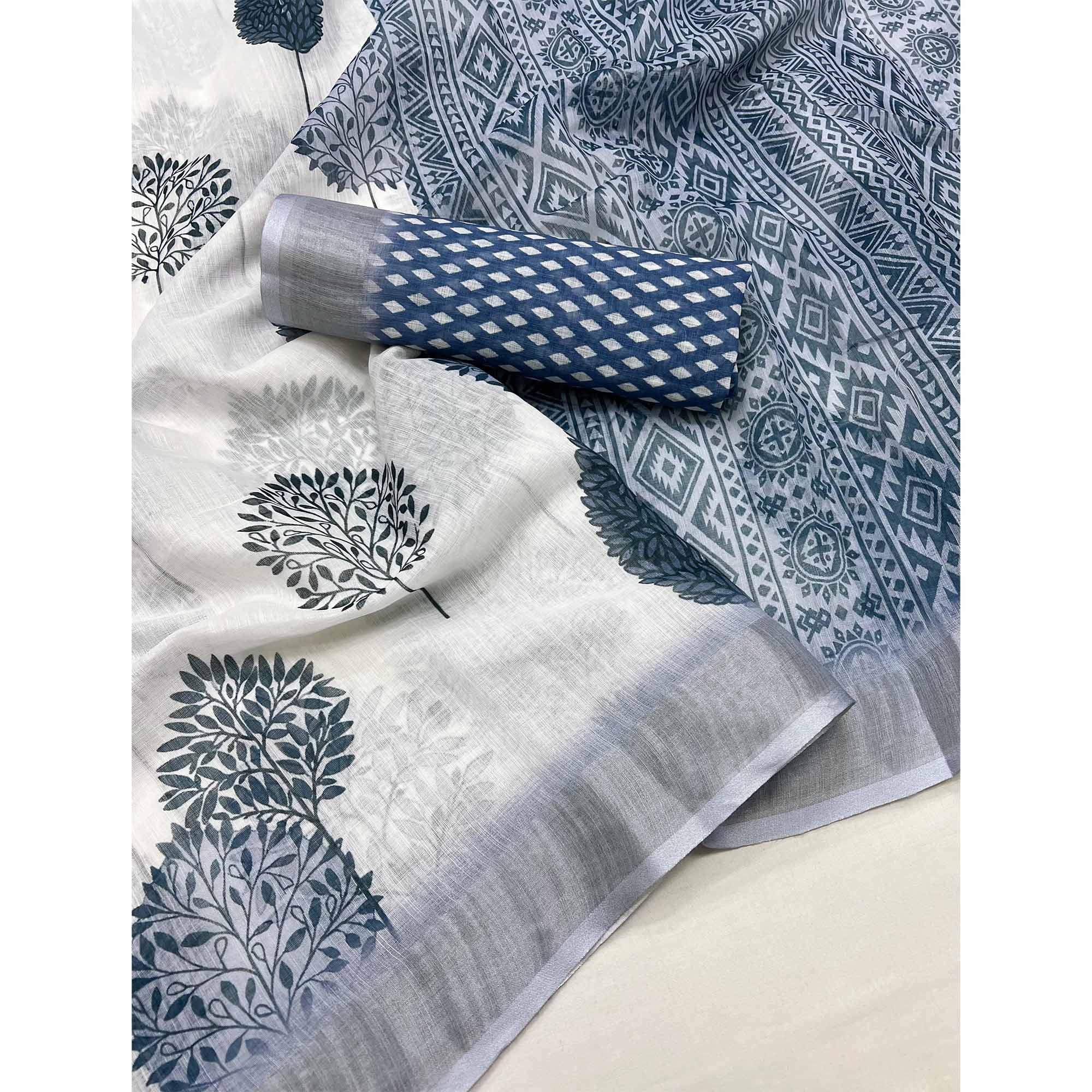 White & Blue Floral Digital Printed Linen Saree With Zari Border - Image 3