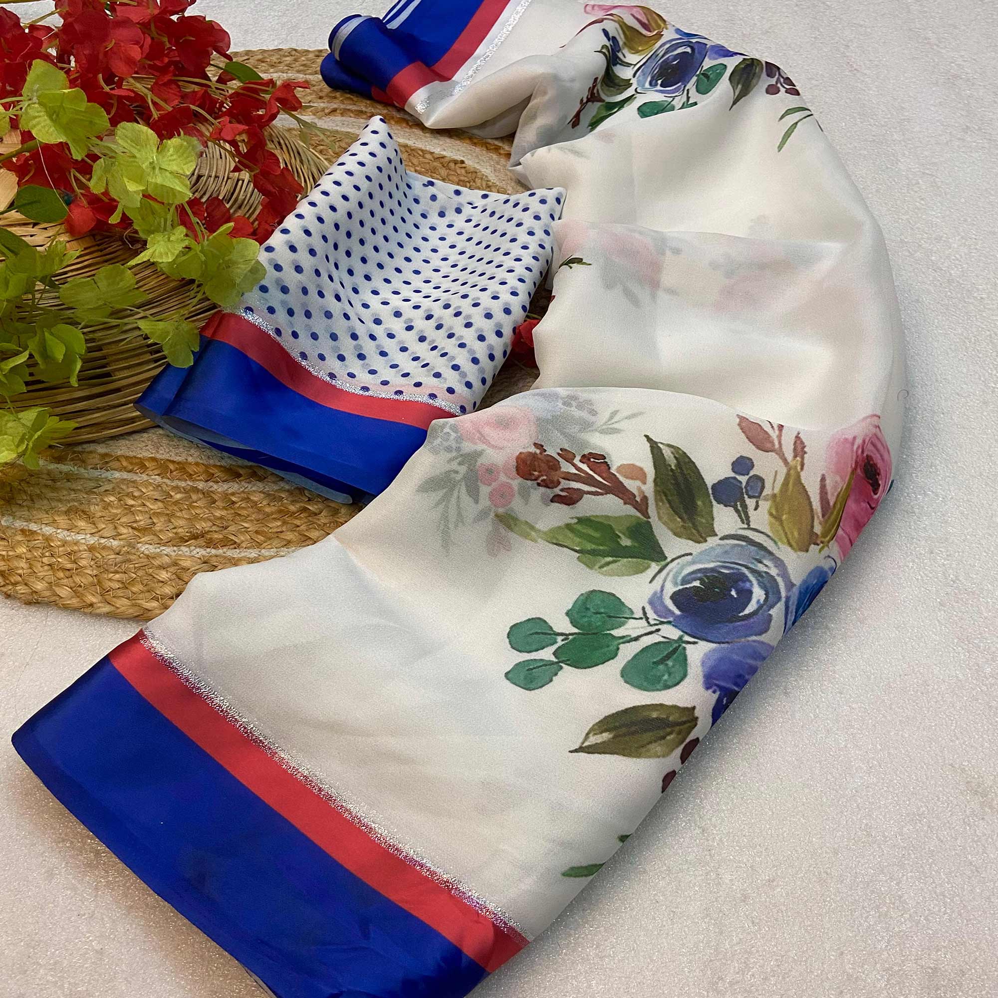 White Floral Printed Moss Chiffon Saree - Image 2