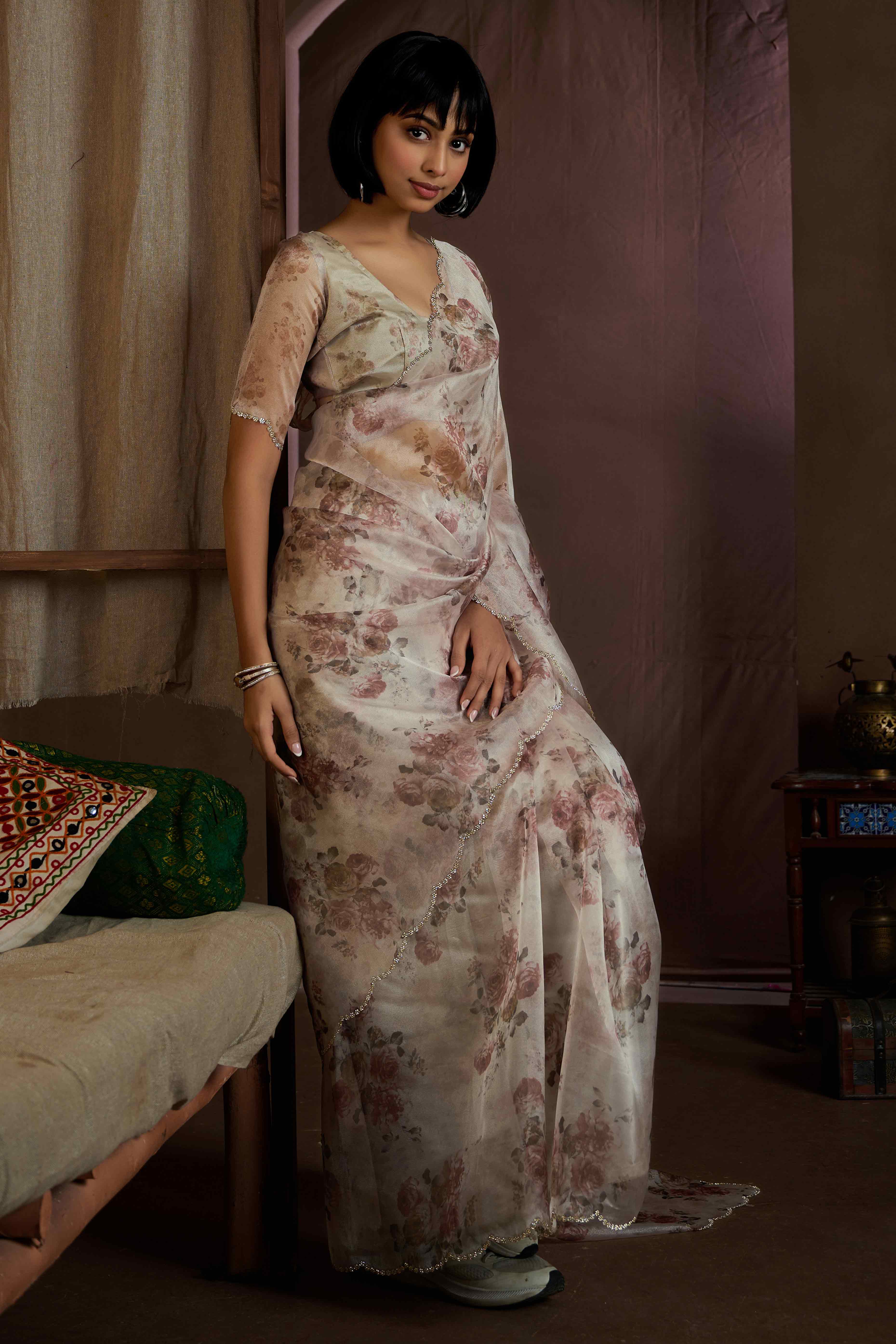White Floral Printed Soft Organza Saree With Stone Work Border - Image 5