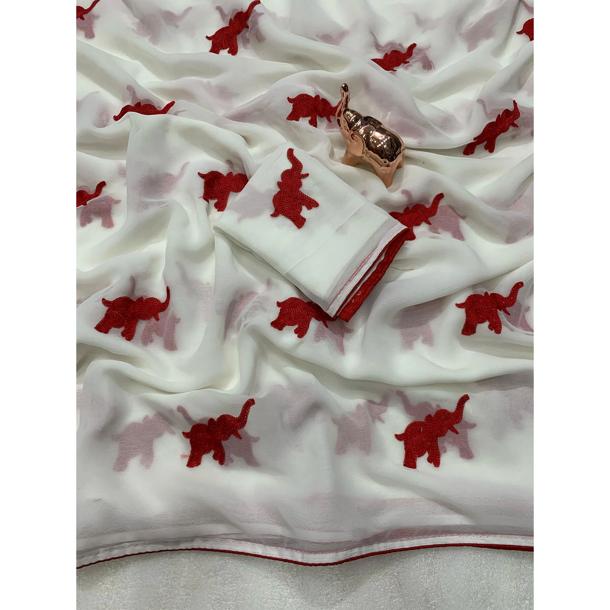 White Georgette Saree Featuring Exquisite Elephant Embroidery - Image 3