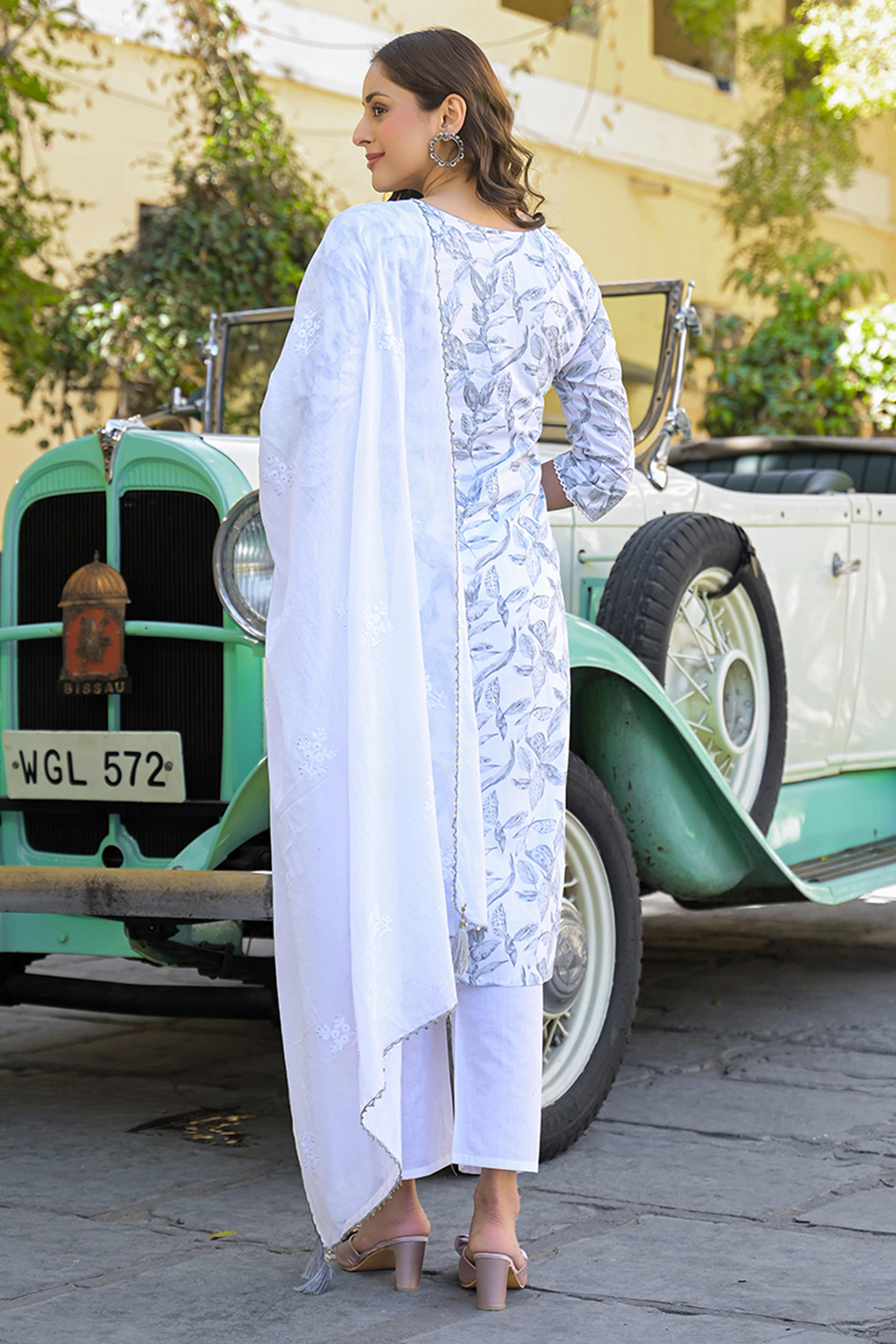 White & Grey Floral Printed Pure Cotton Straight Salwar Suit - Image 6