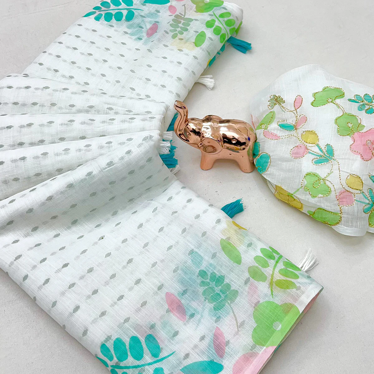 White Linen Cotton Saree with Intricate and Vibrant Digital Printed Designs - Image 2