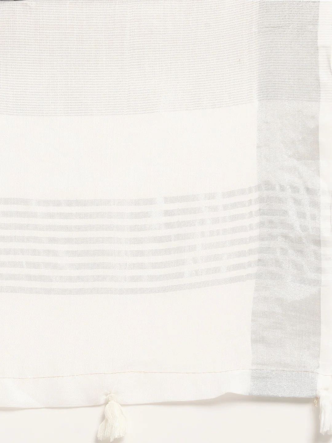 White Linen Saree with Subtle Zari Detailing Lightweight Occasion Wear - Image 3