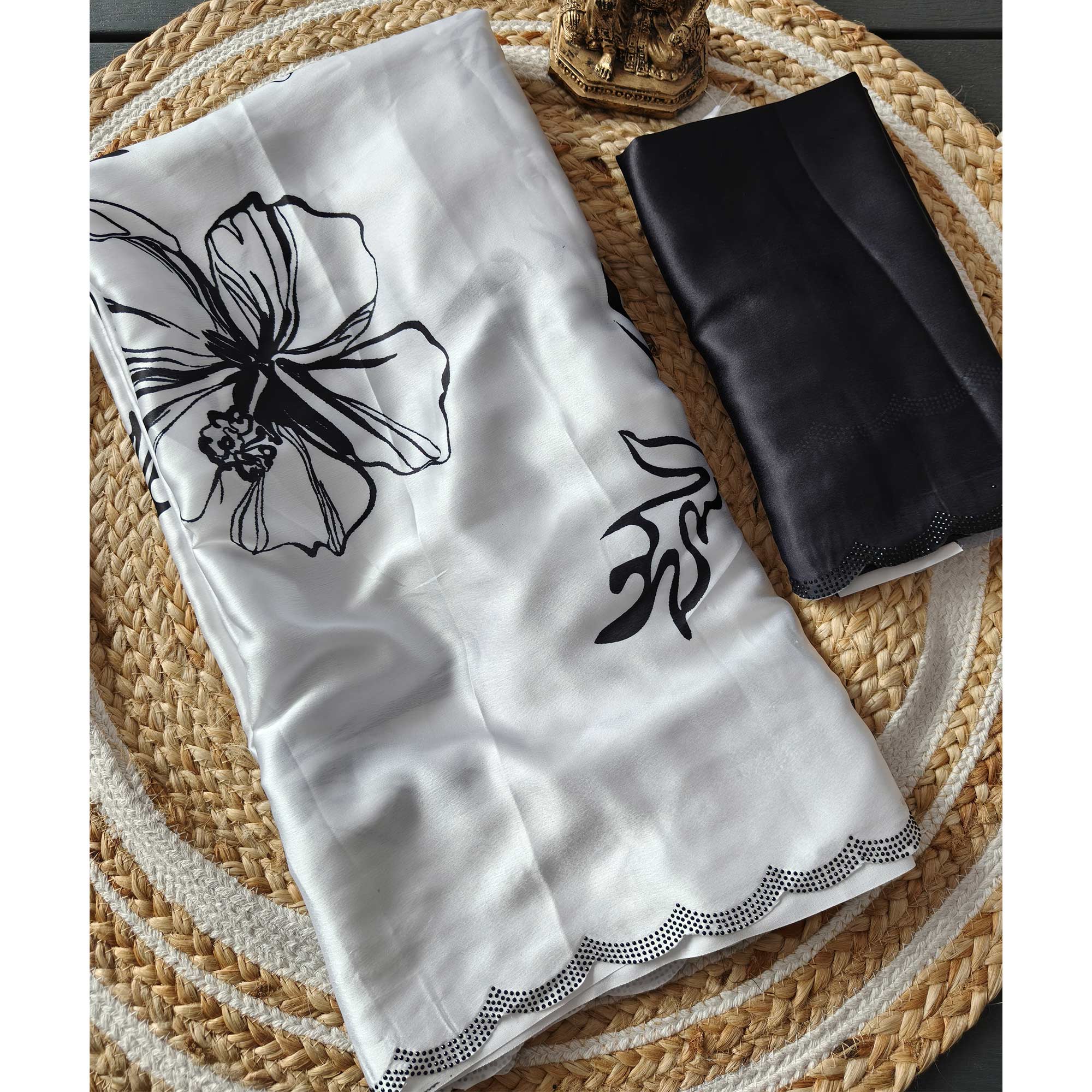 White Partywear Saree with Vibrant Floral Designs in Carbon Crepe - Image 3