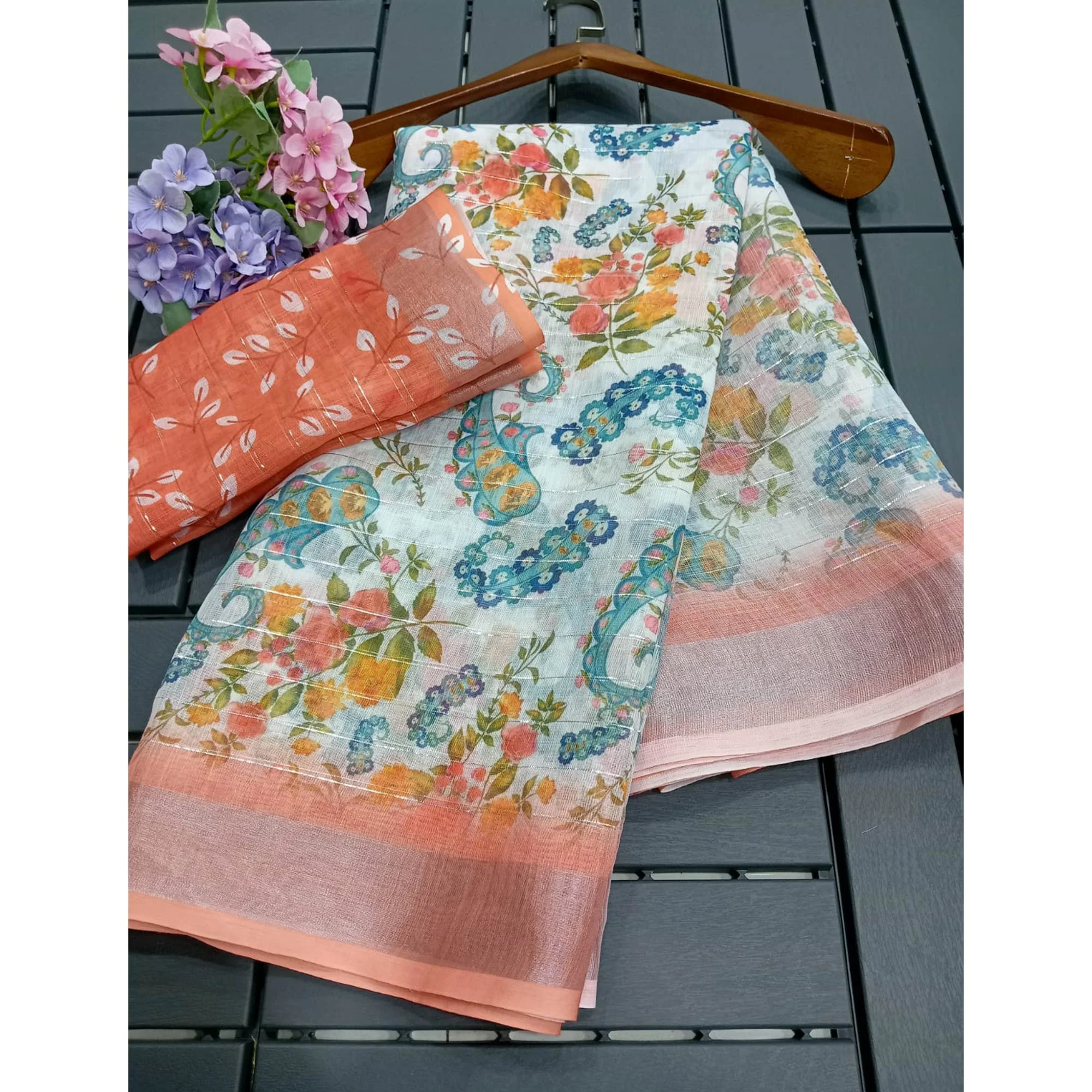 White & Peach Digital Printed With Zari Work Linen Cotton Saree - Image 3