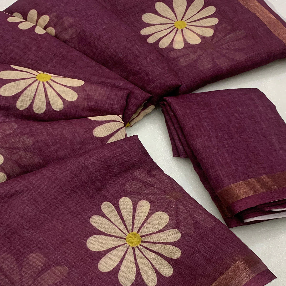Wine Floral Printed Linen Silk Saree With Tassels - Image 2