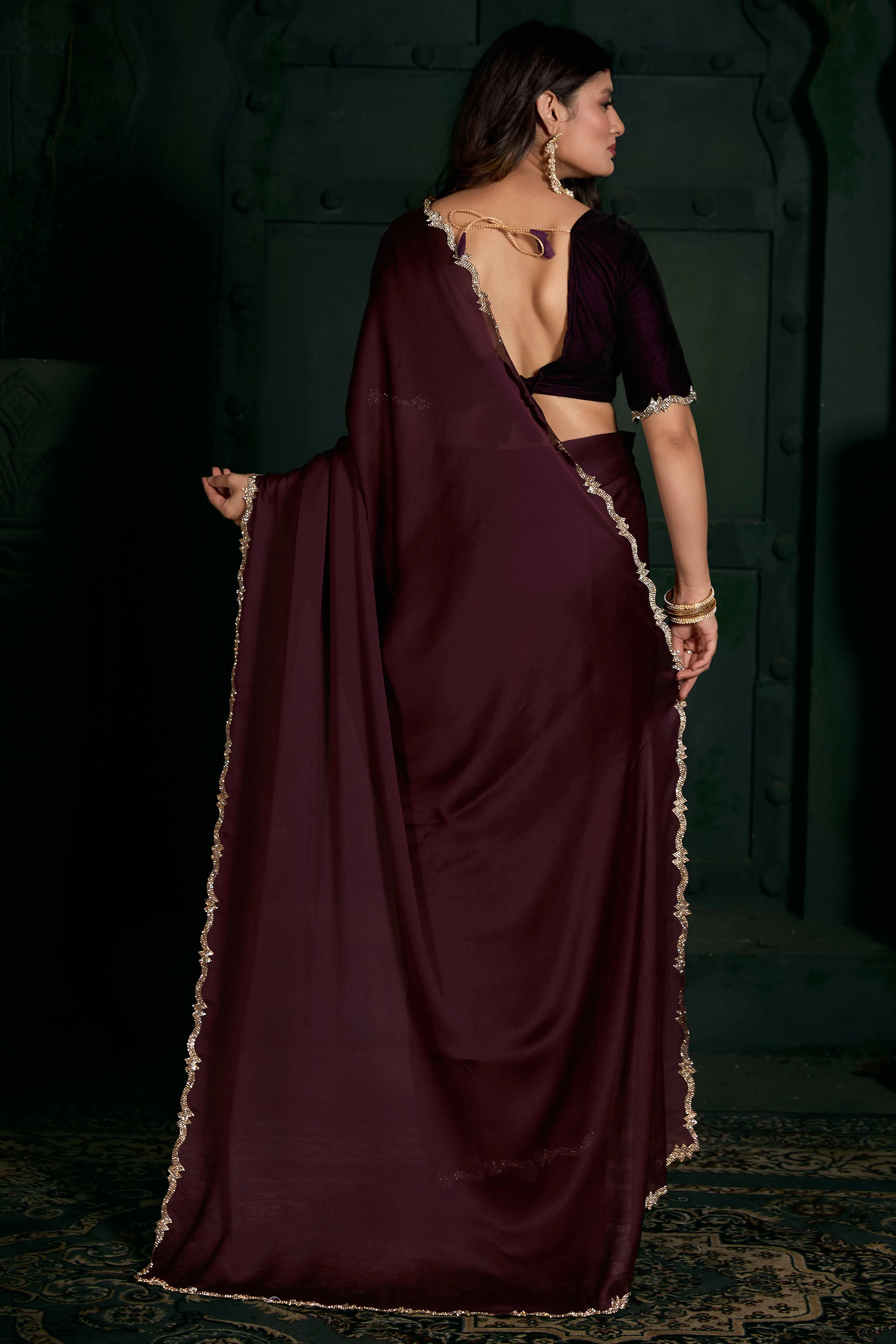 Wine Solid With Zarkan Cutwork Border Chiffon Saree With Belt - Image 3