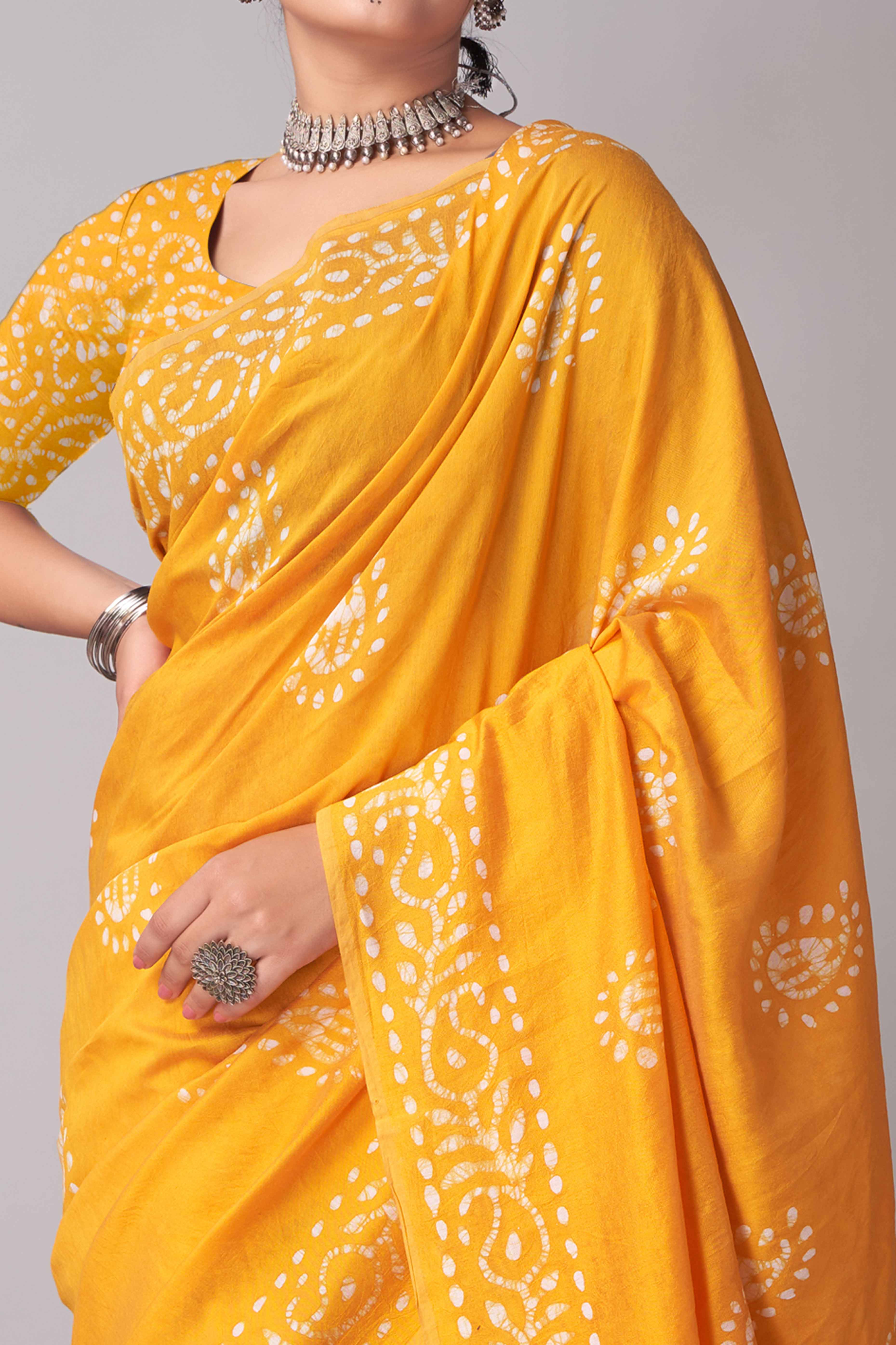 Yellow Batik Printed Chanderi Cotton Silk Saree - Image 2