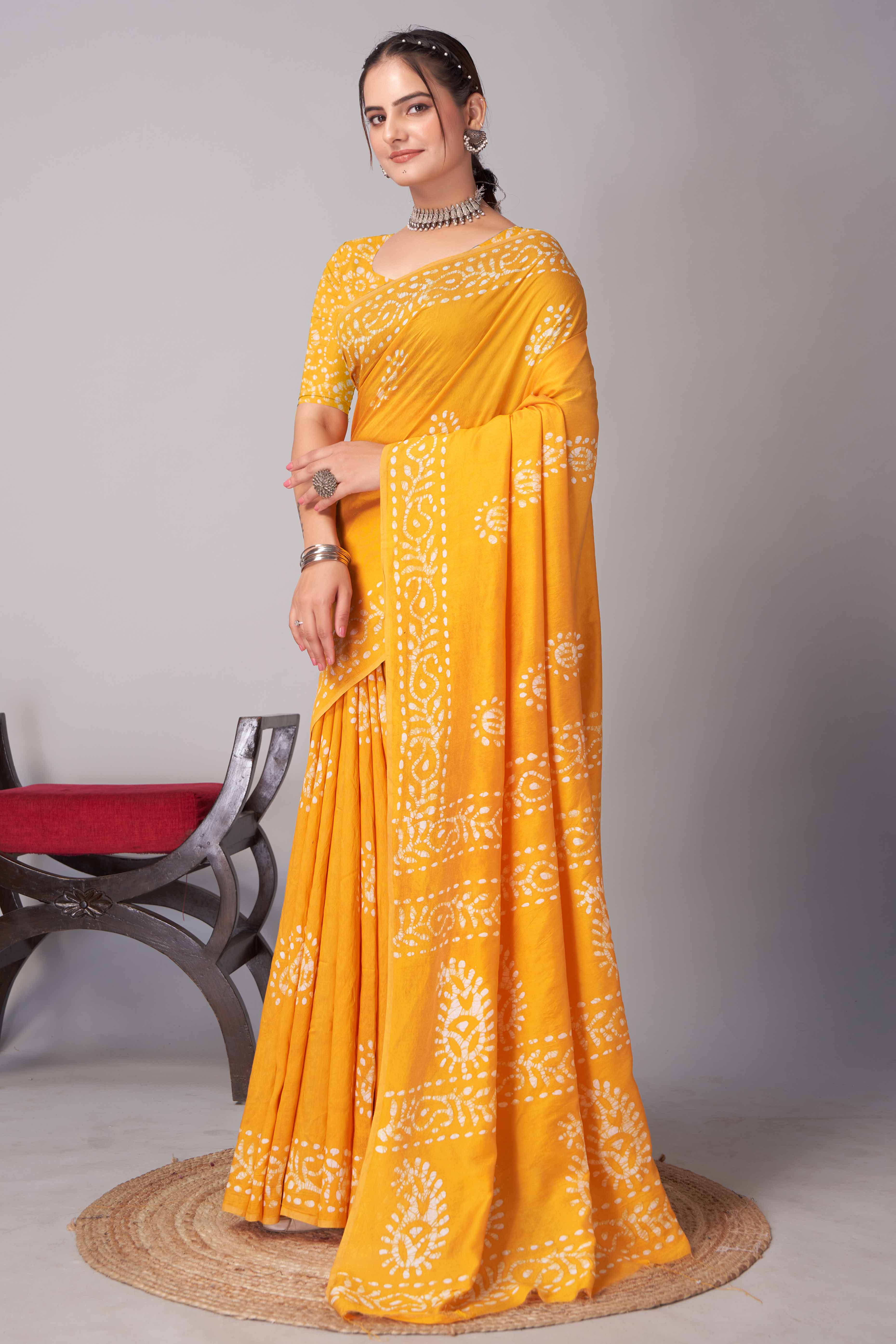 Yellow Batik Printed Chanderi Cotton Silk Saree - Image 3