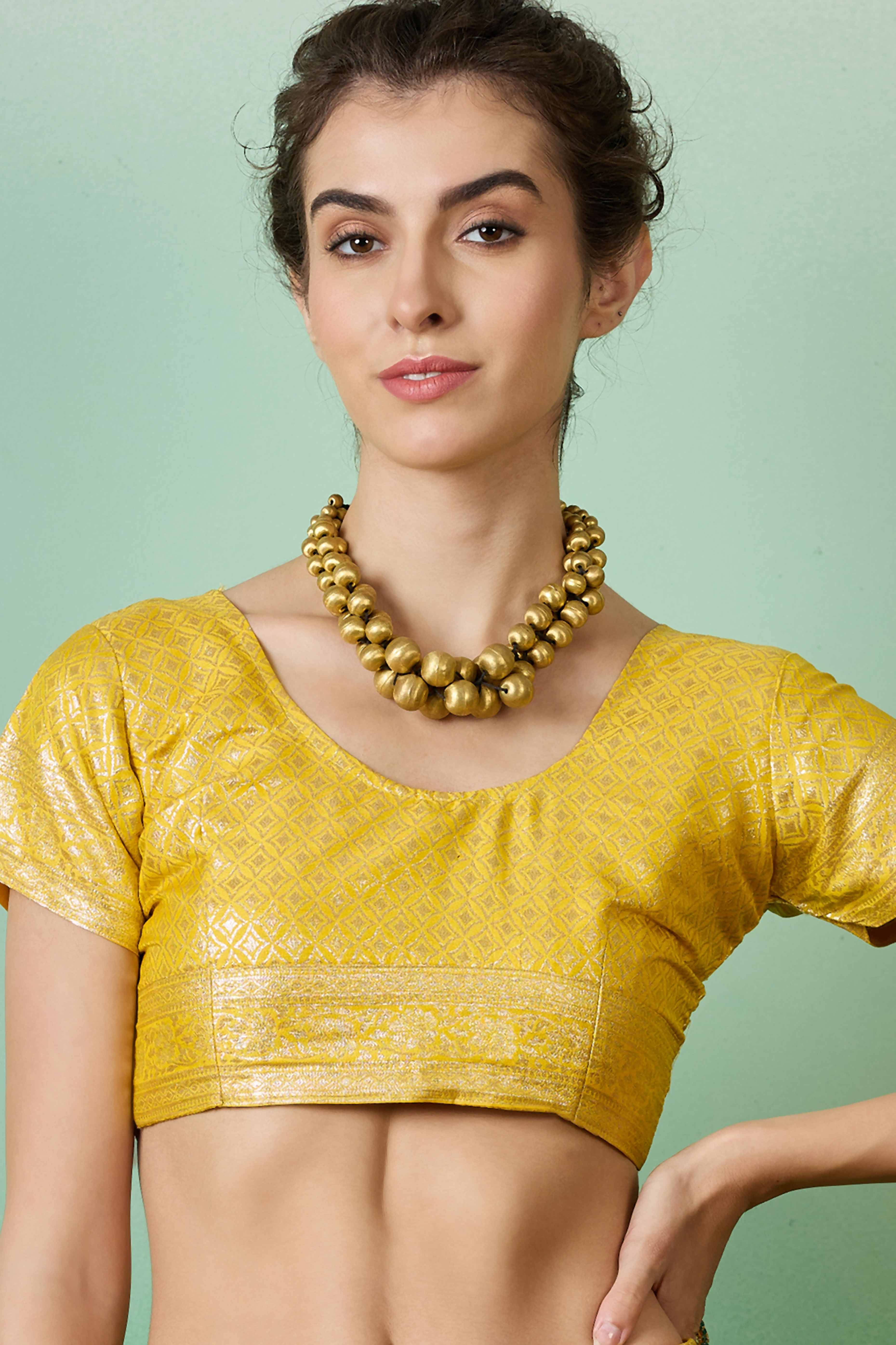 Yellow Cotton Blend Saree Adorned With Floral Zari Weaving & Soft Tassel Accents - Image 6