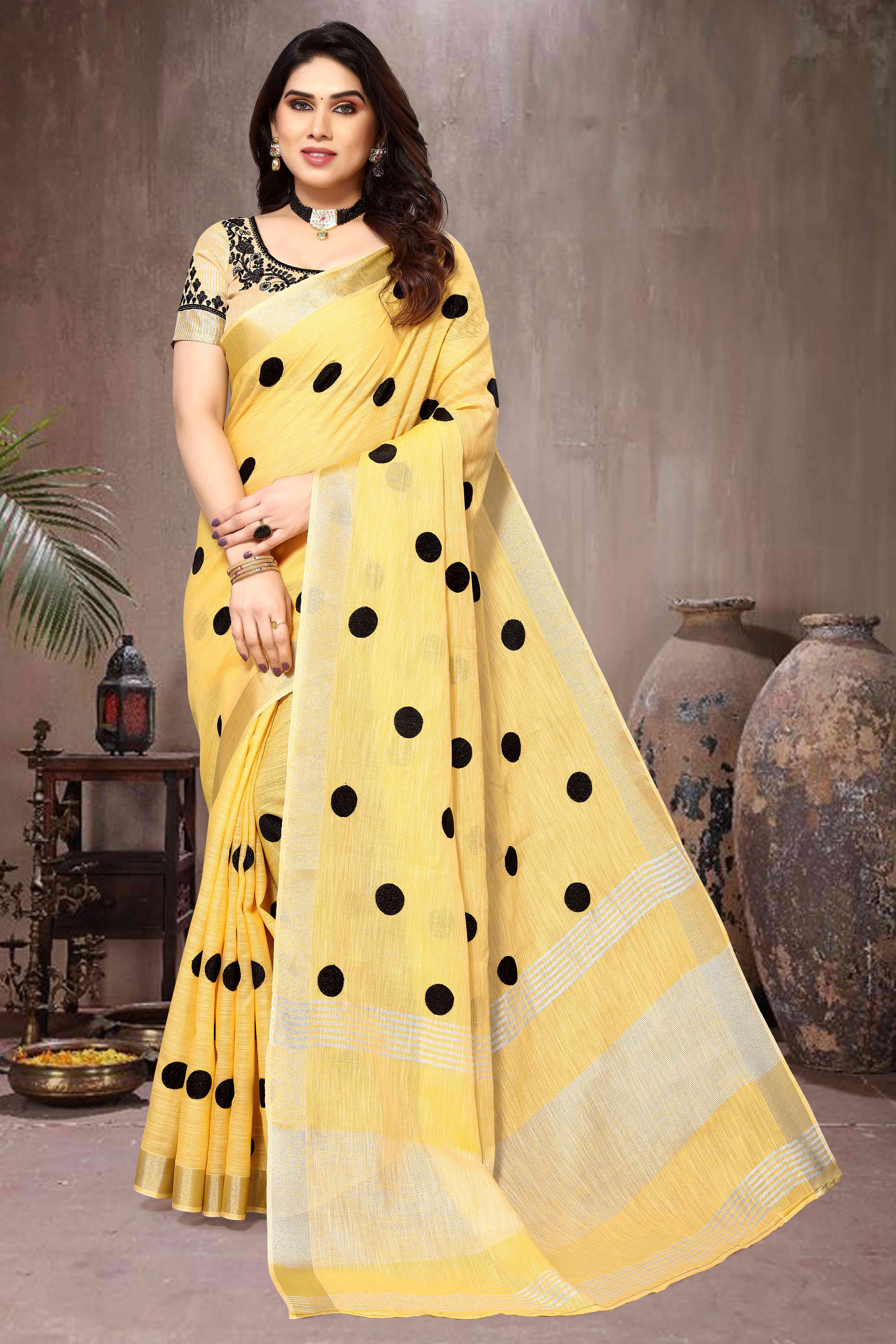 Yellow Embroidered Linen Cotton Saree With Zari Border - Image 3