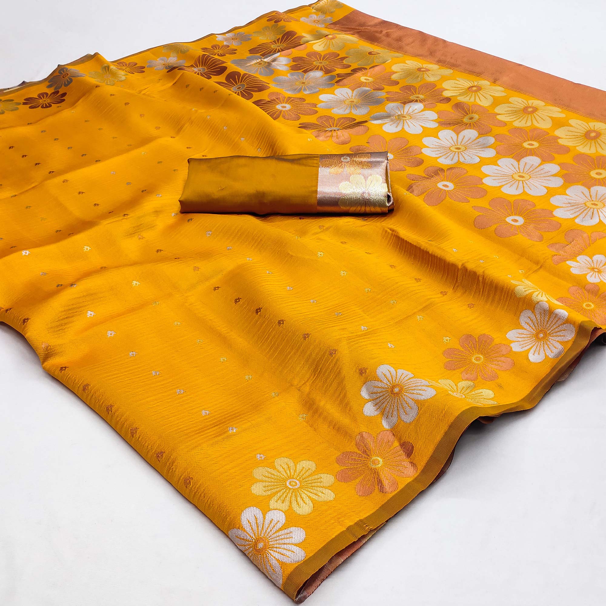 Yellow Floral Zari Woven Cotton Silk Saree - Image 3