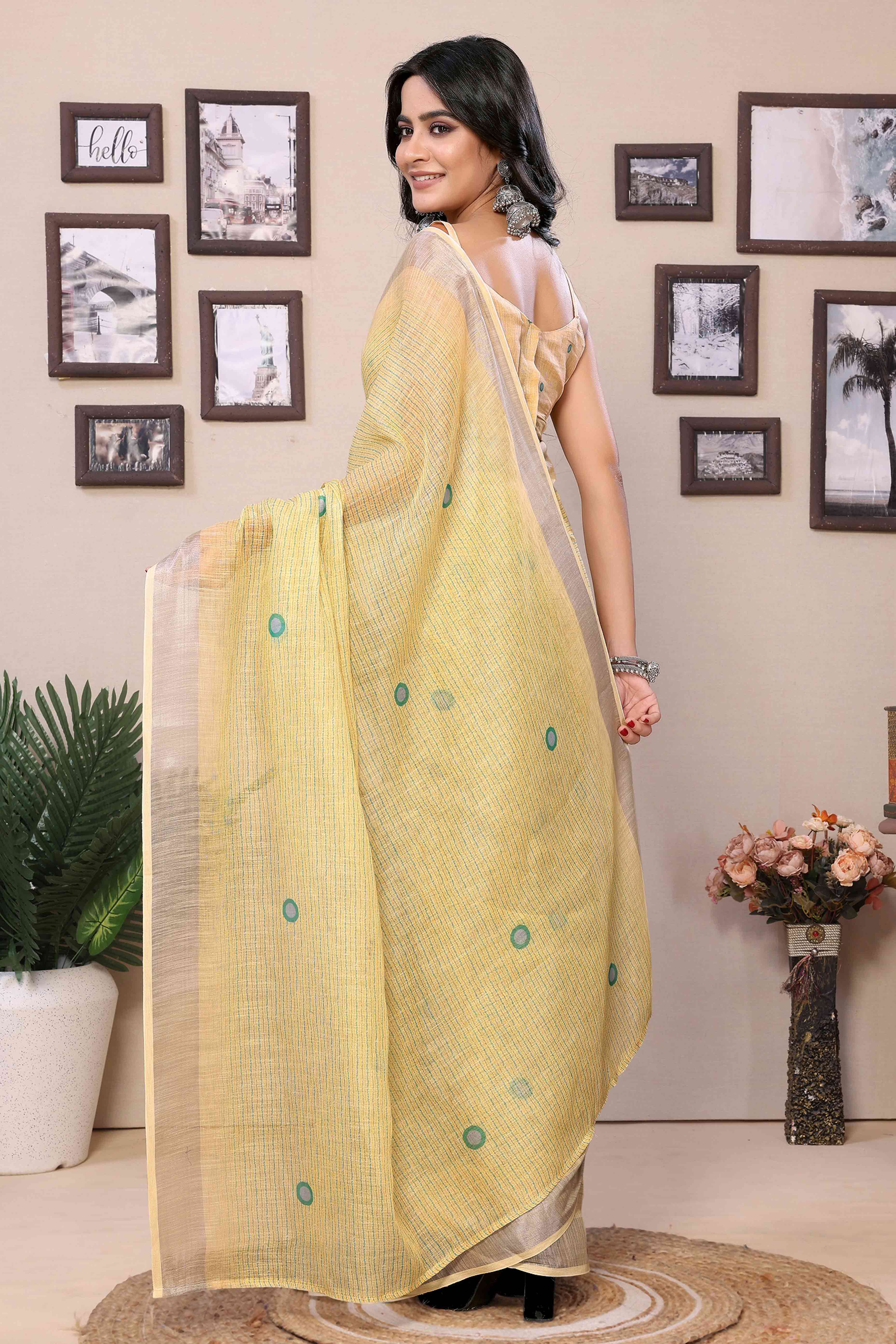 Yellow Geometric Digital Printed Cotton Blend Ready To Wear Saree - Image 3