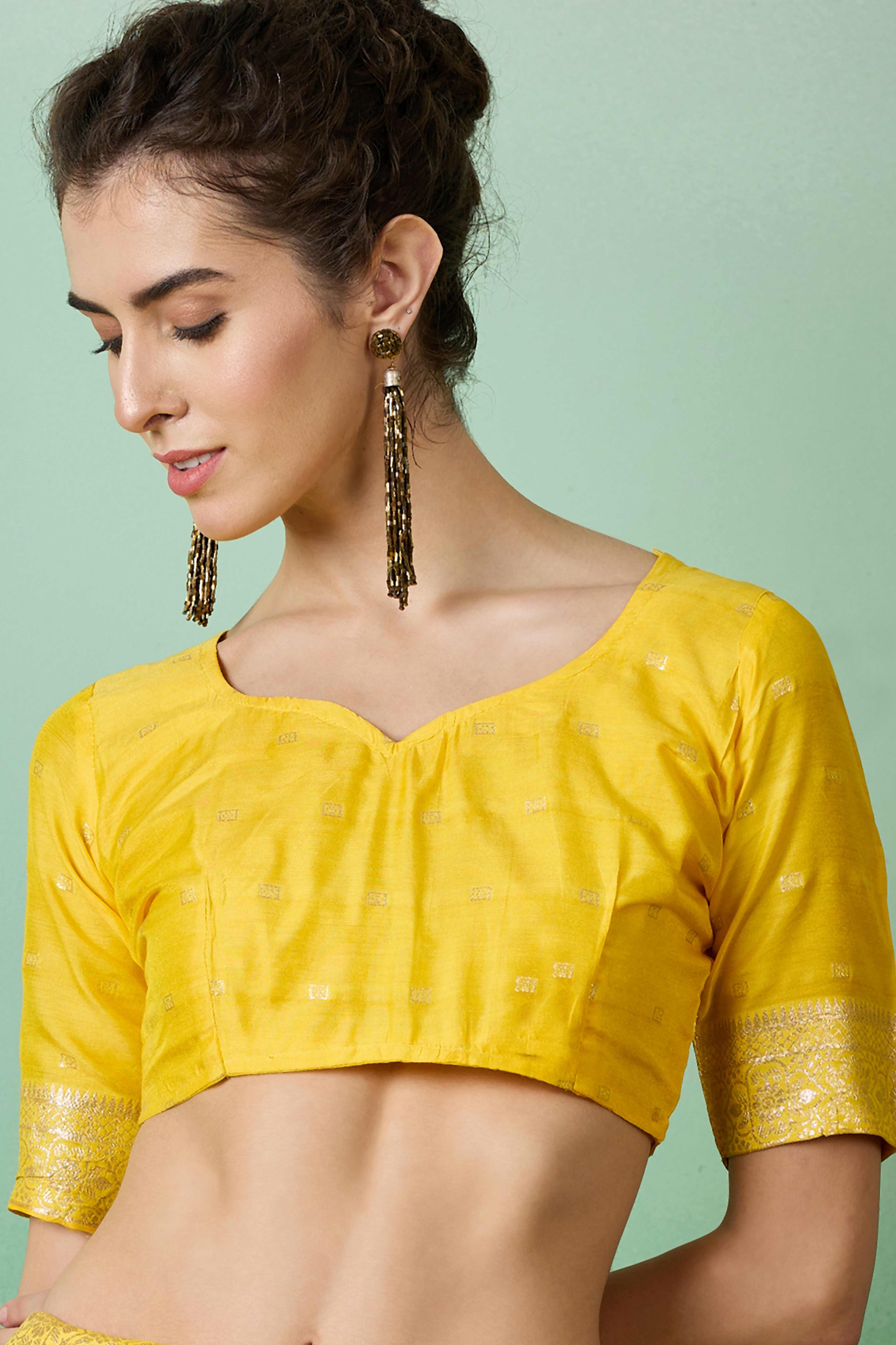 Yellow Jacquard Saree In Cotton Blend Featuring Elegant Floral Weaving & A Tasselled Pallu - Image 6